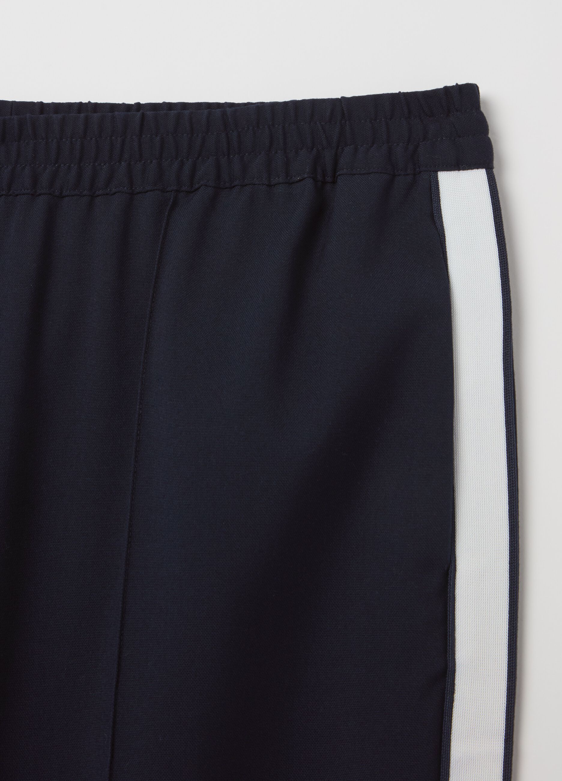 Joggers with side bands
