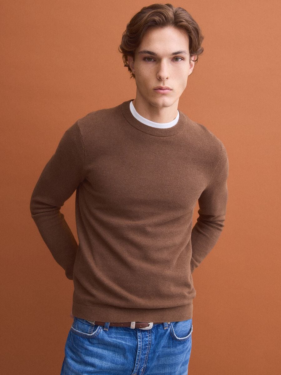 Maglia marrone in puro cotone girocollo regular fit_0