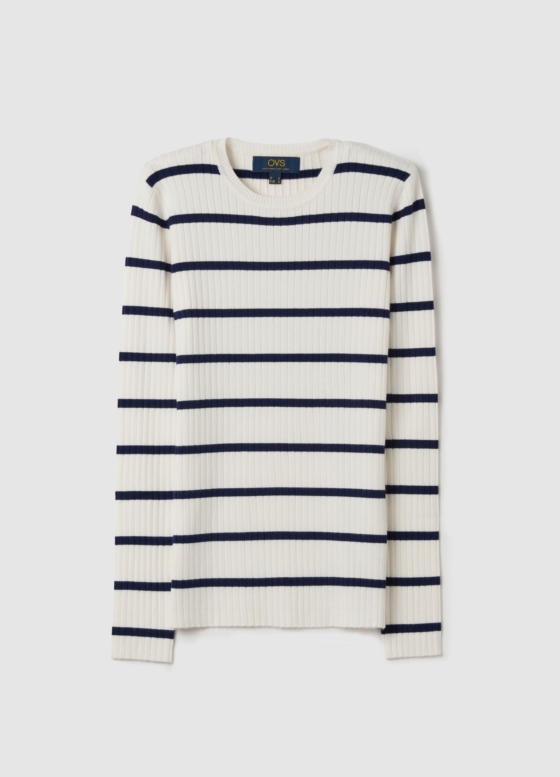 Flat ribbed top with striped pattern
