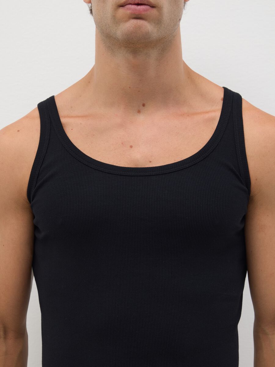 Men's Sleeveless Black Cotton T-shirt_1