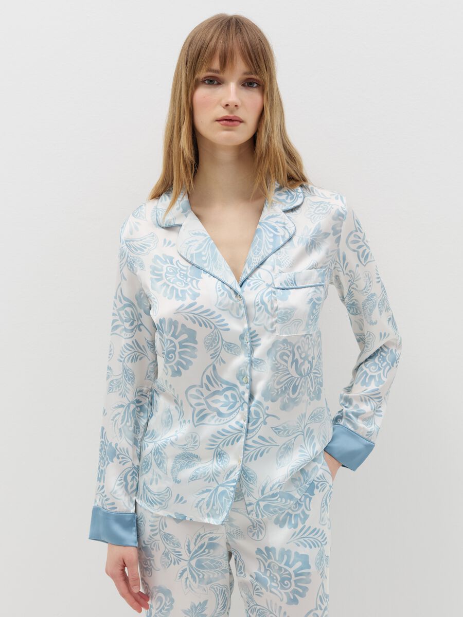Pyjama top with floral print_1