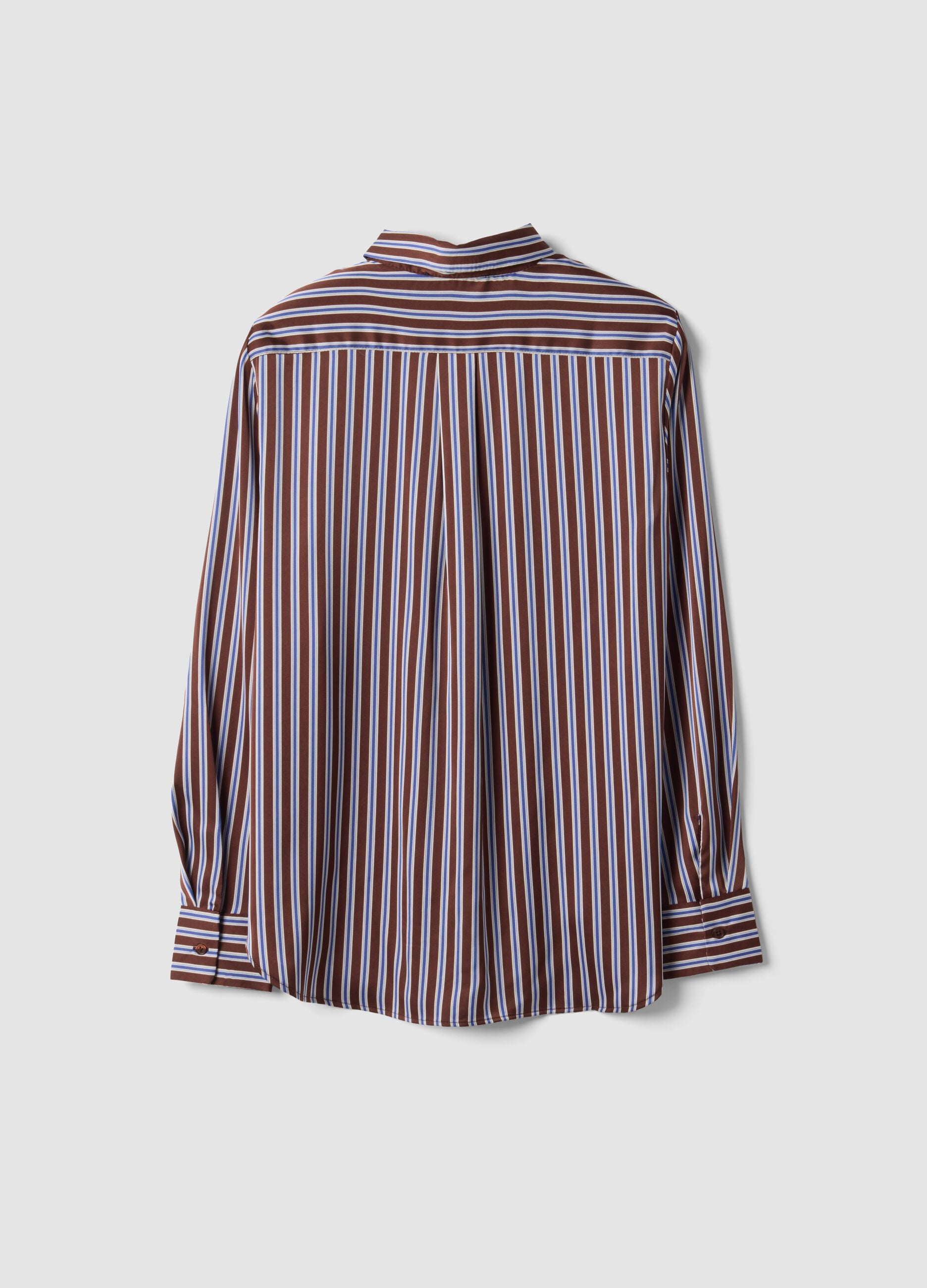 Camicia multicolor in tessuto elasticizzato a righe regular fit