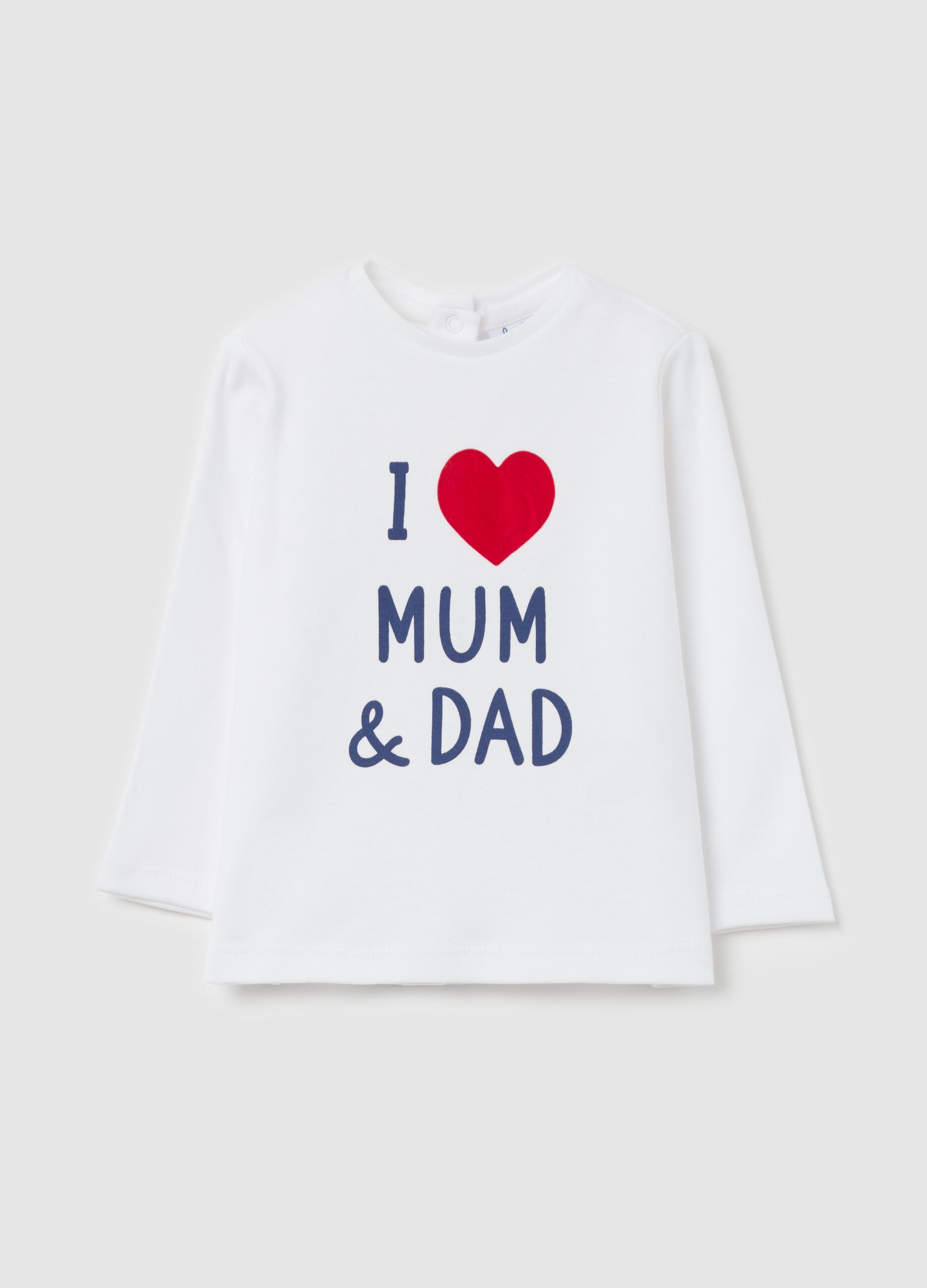 Organic cotton T-shirt with "I Love Mum & Dad&rdquo; print