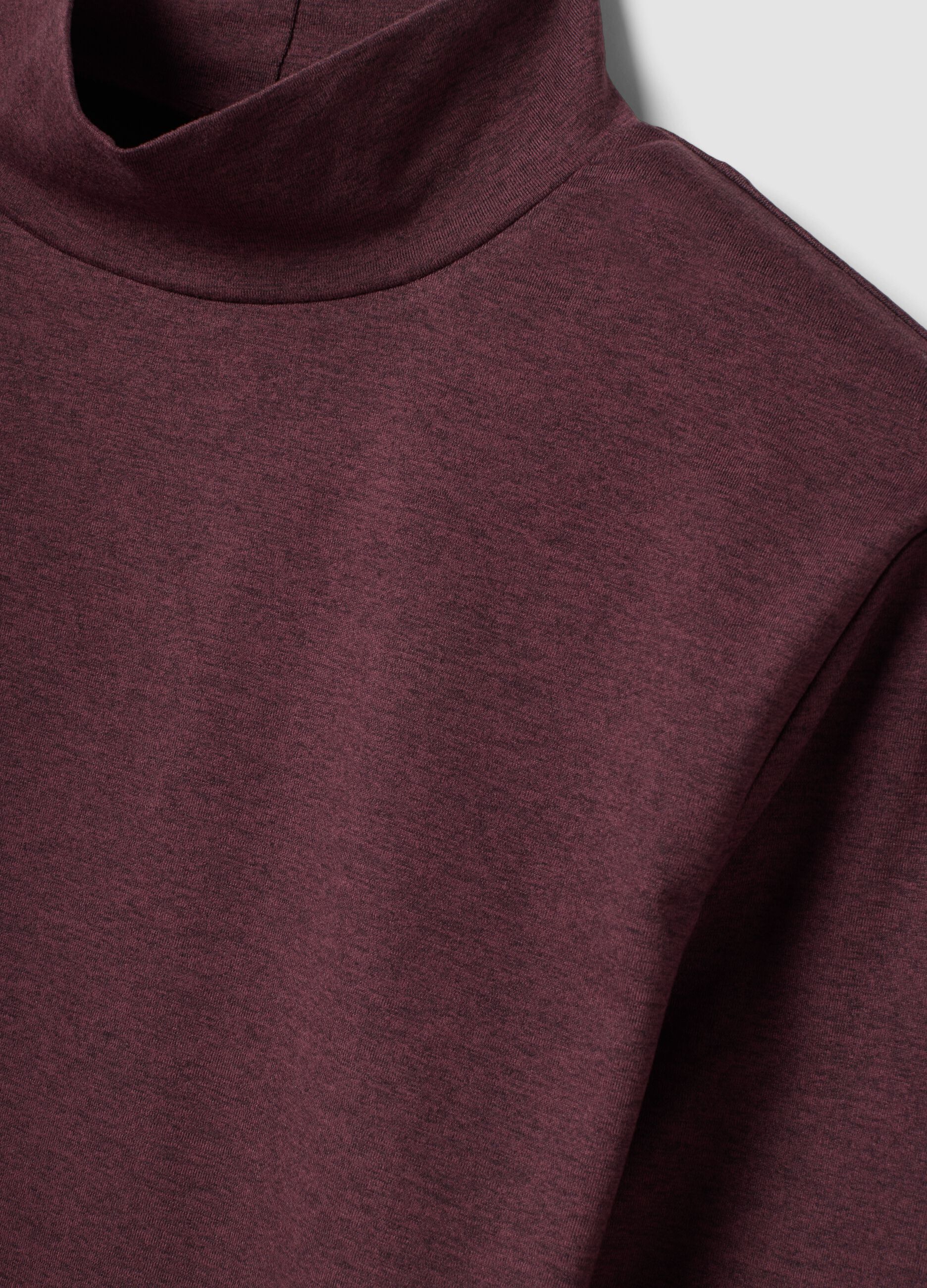 Purple cropped stretch T-shirt with high neck