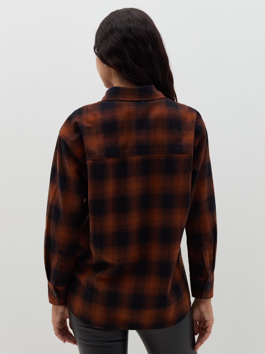 Flannel shirt with check pattern_2