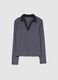 T-shirt a maniche lunghe con scollo a polo_4
