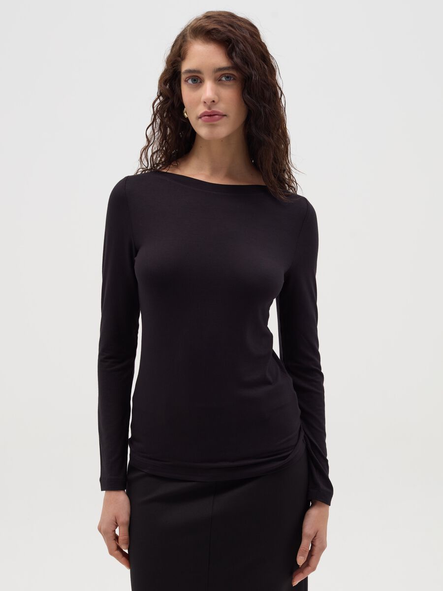 T-shirt with boat neck_0