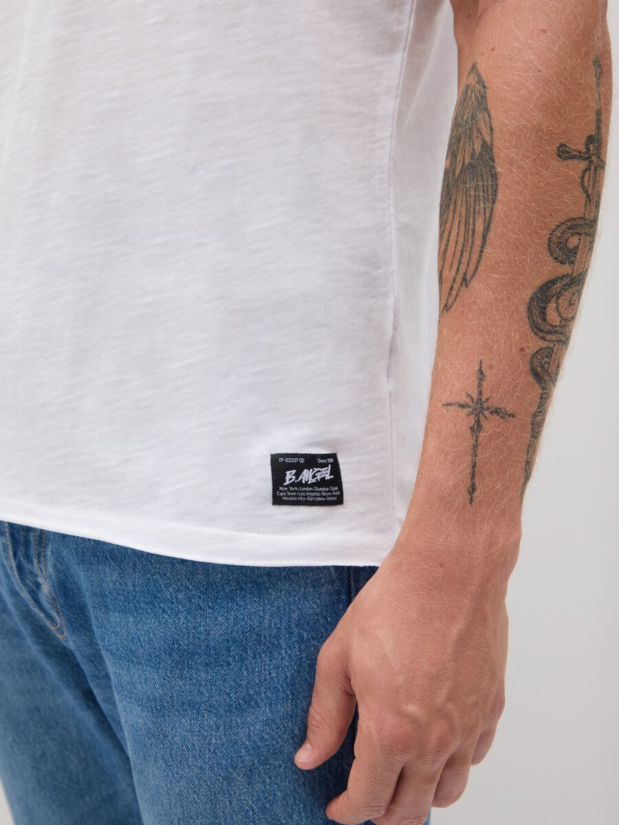 Men's regular fit white pure cotton T-shirt_2