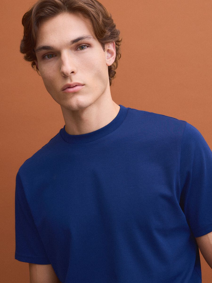 Blue Supima cotton crew-neck T-shirt, regular fit_2