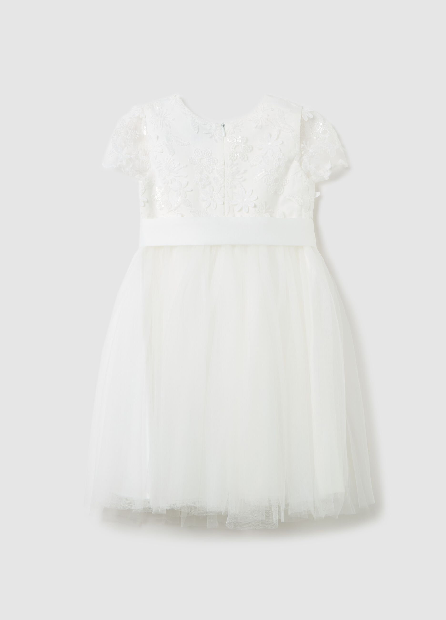 Tulle dress with floral applications