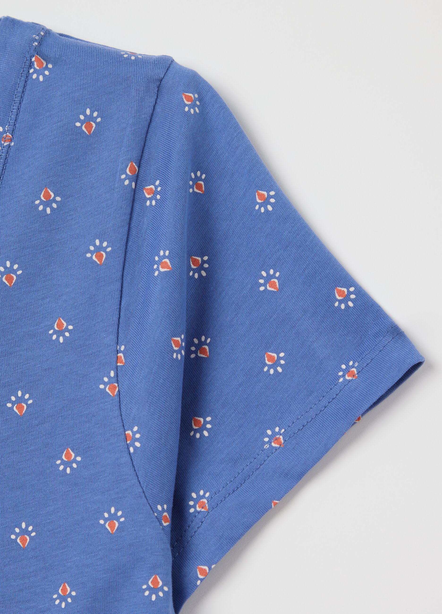 Camicia da notte verde con stampa lavanda