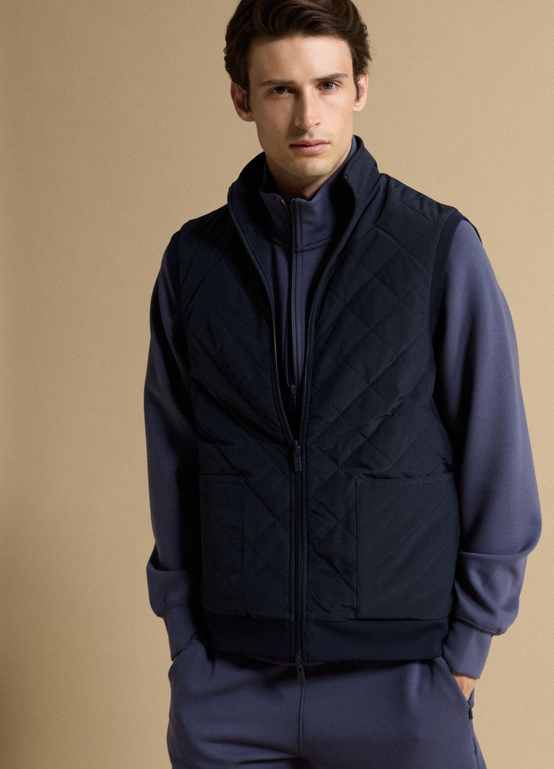Gilet blu in cotone elasticizzato con colletto regular fit