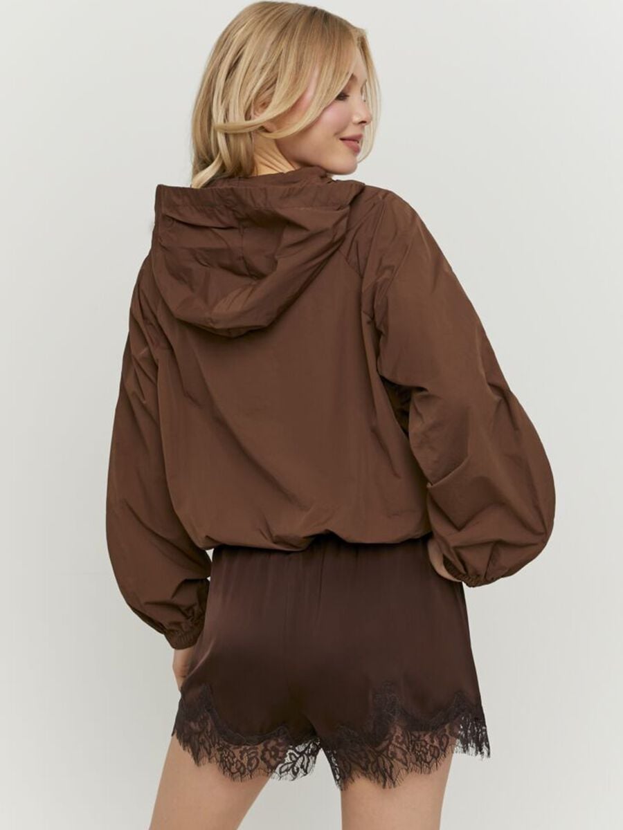 Brown stretch shorts with lace trim_1