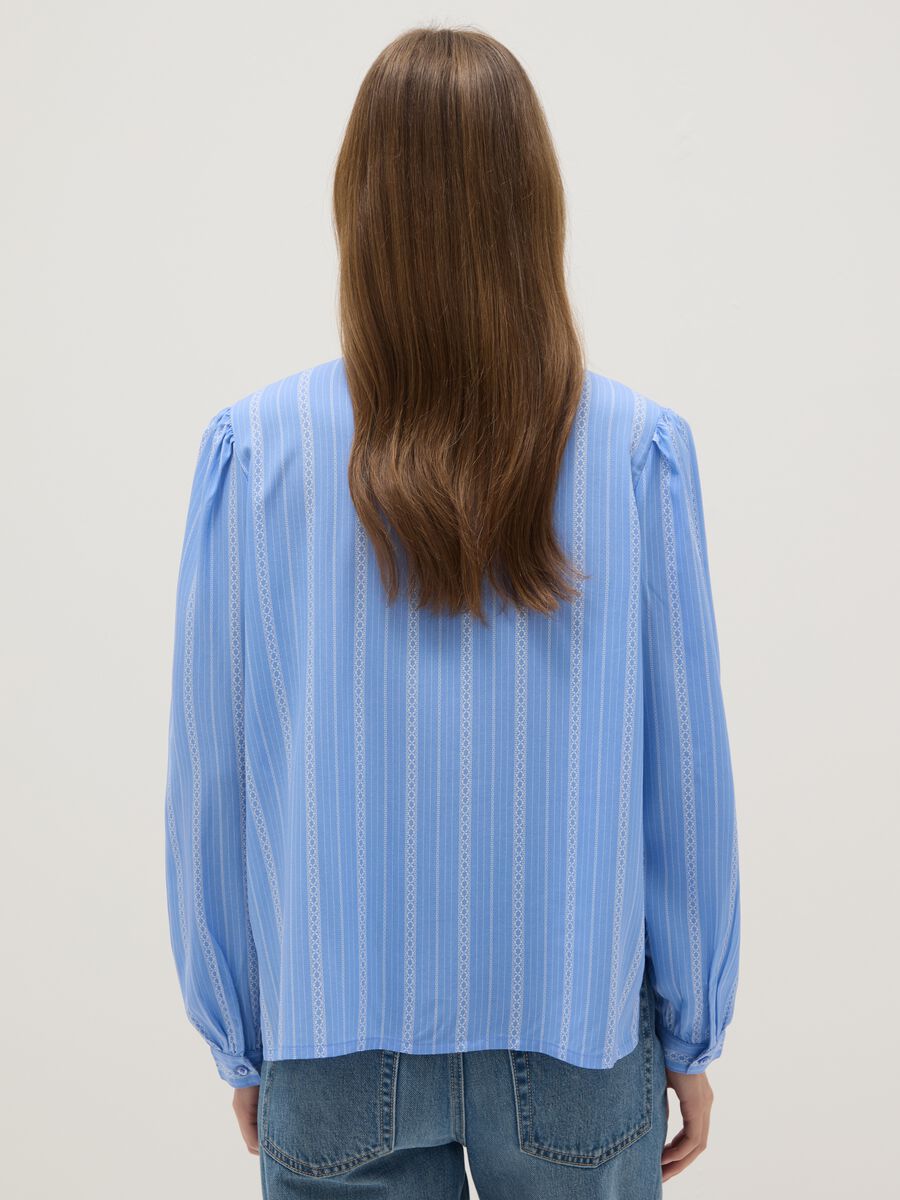 Light blue pure viscose shirt with bow and striped pattern_2