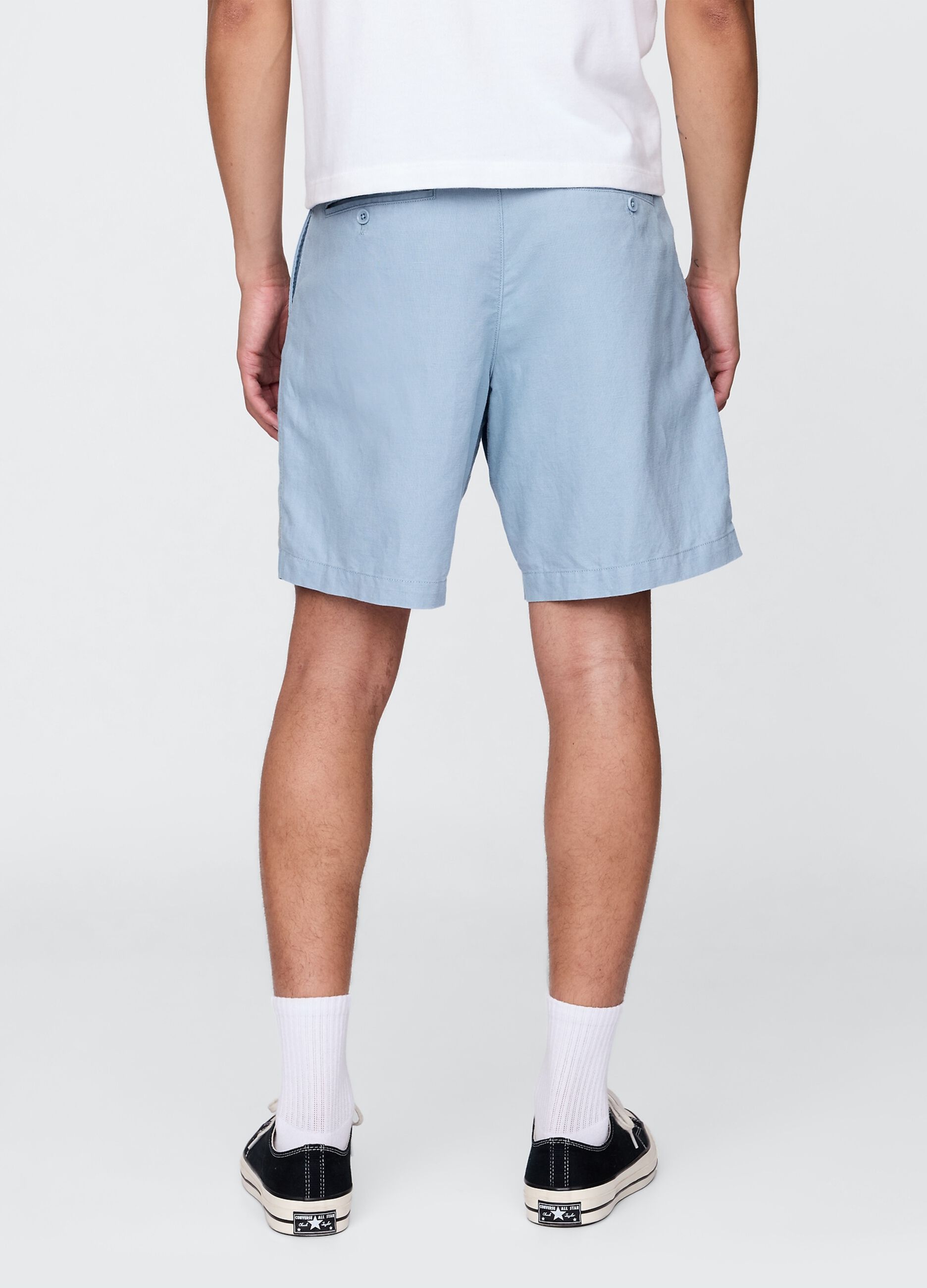 Blue linen and cotton shorts from Gap