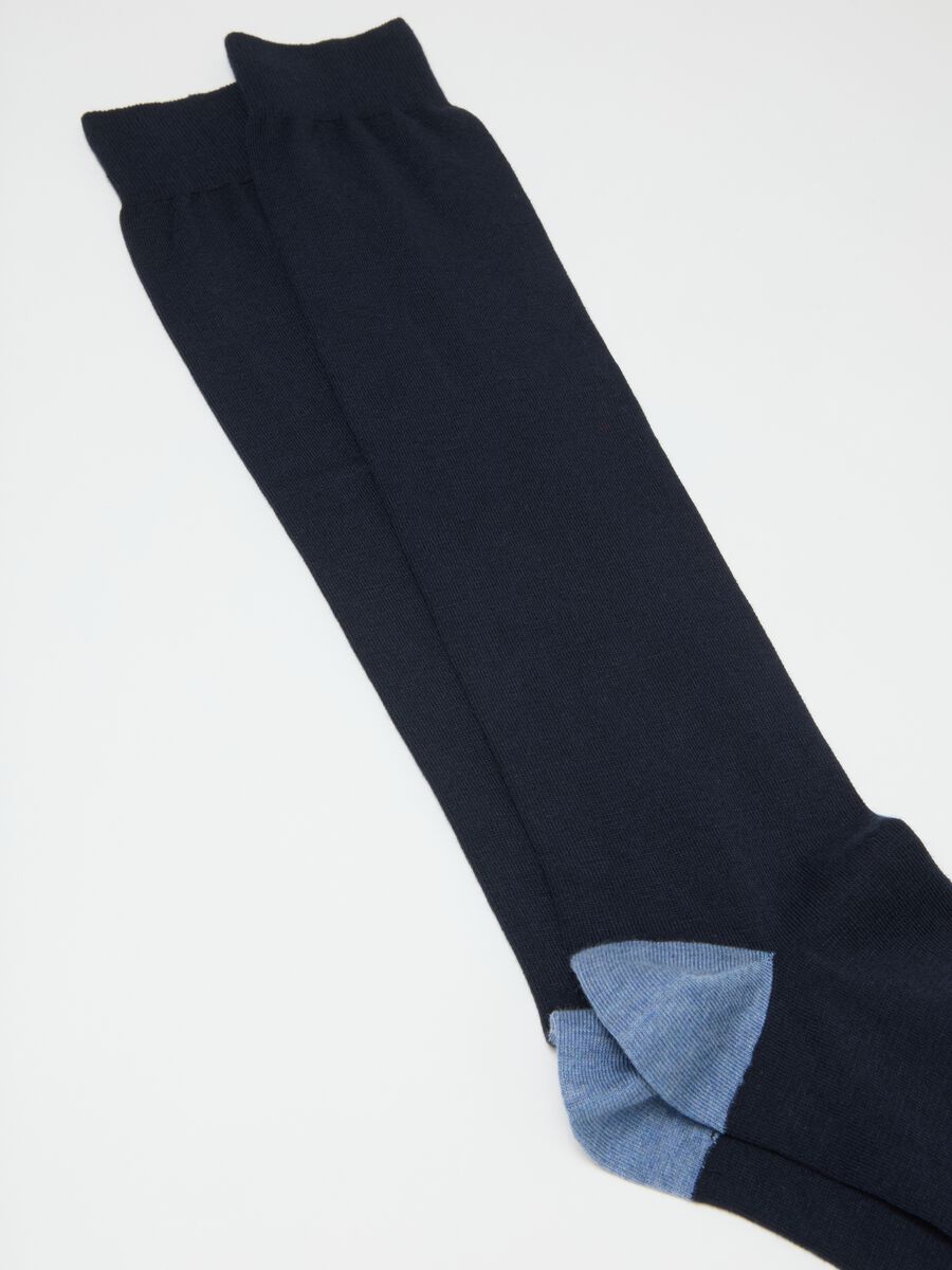 Two-pack of long blue socks in stretch cotton_2