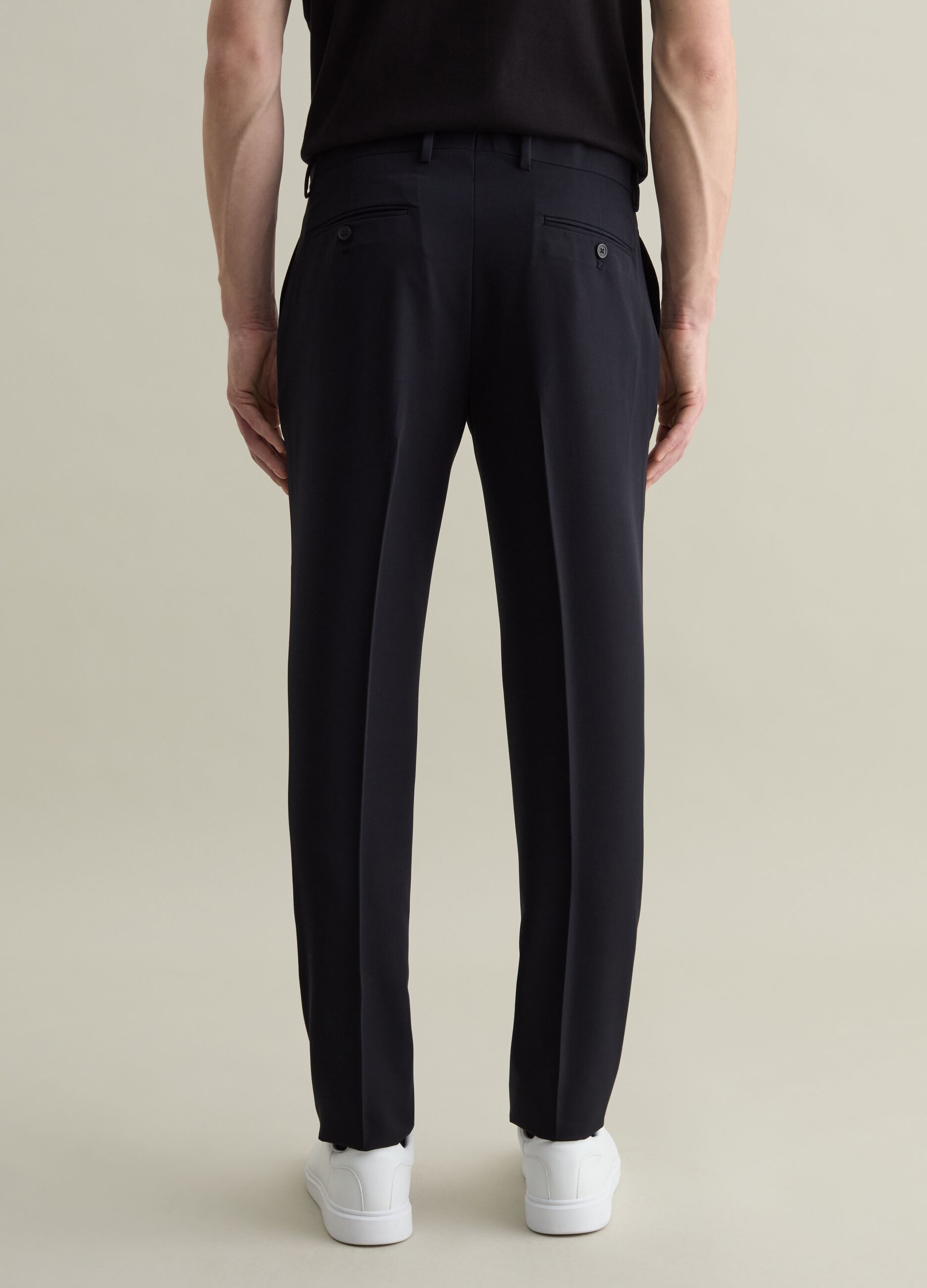 Elegant stretch trousers