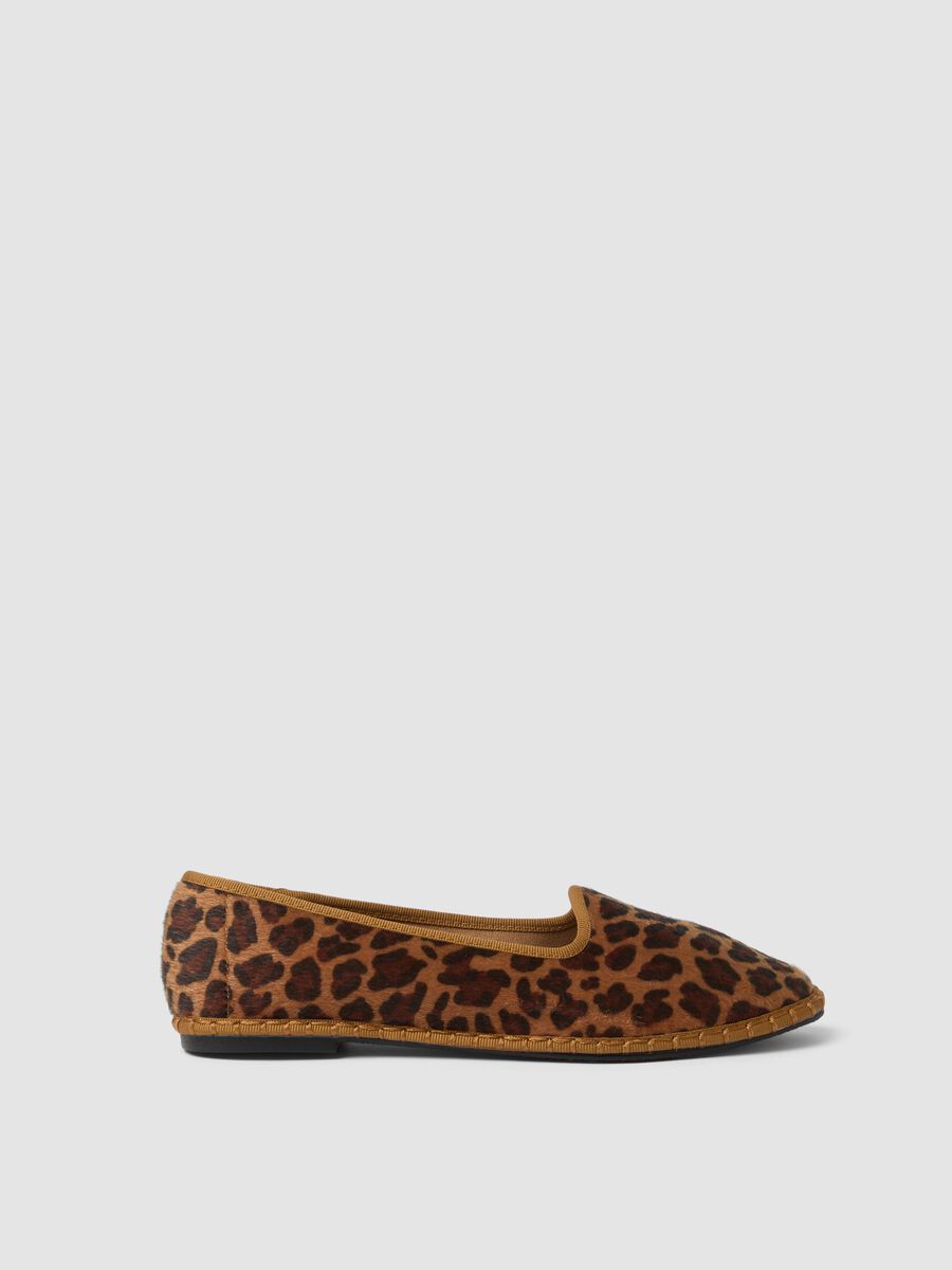 Classic brown animal-print ballet flats_0