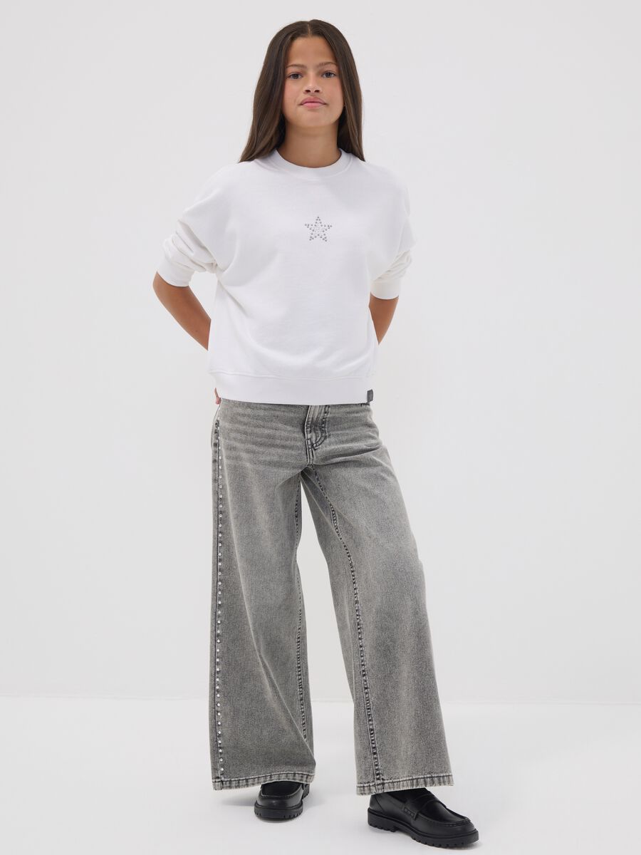 Jeans grigi wide leg in puro cotone con borchie per ragazza_1