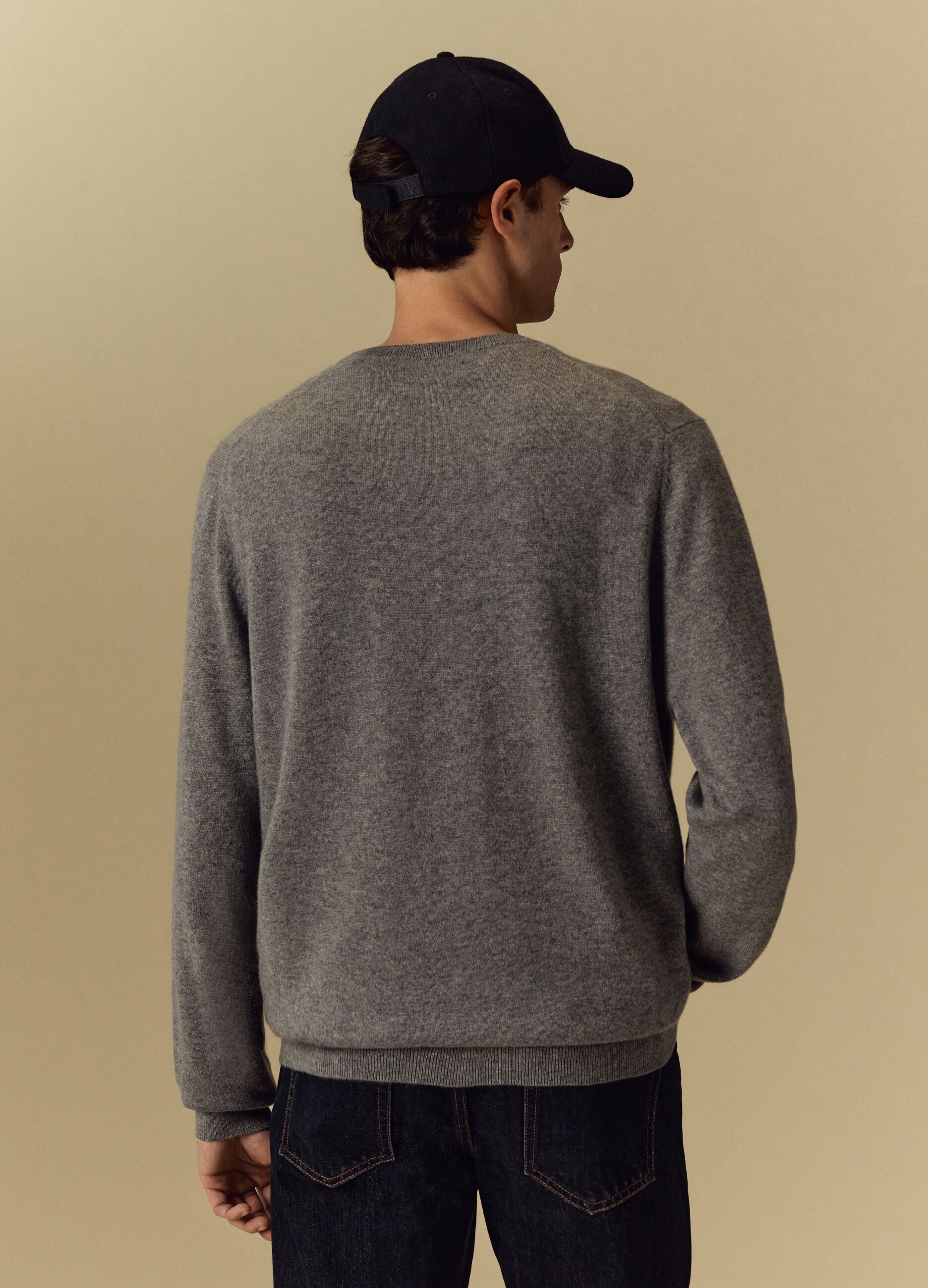 Pullover girocollo in cashmere_2