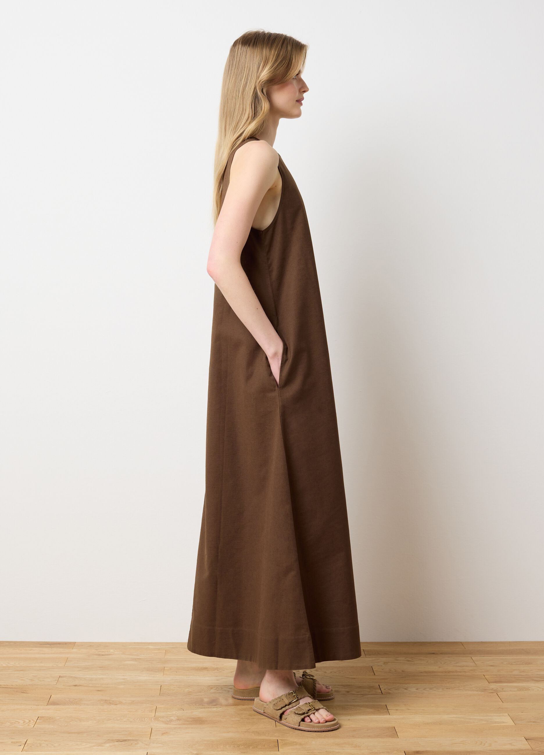 Abito lungo da donna in cotone marrone over