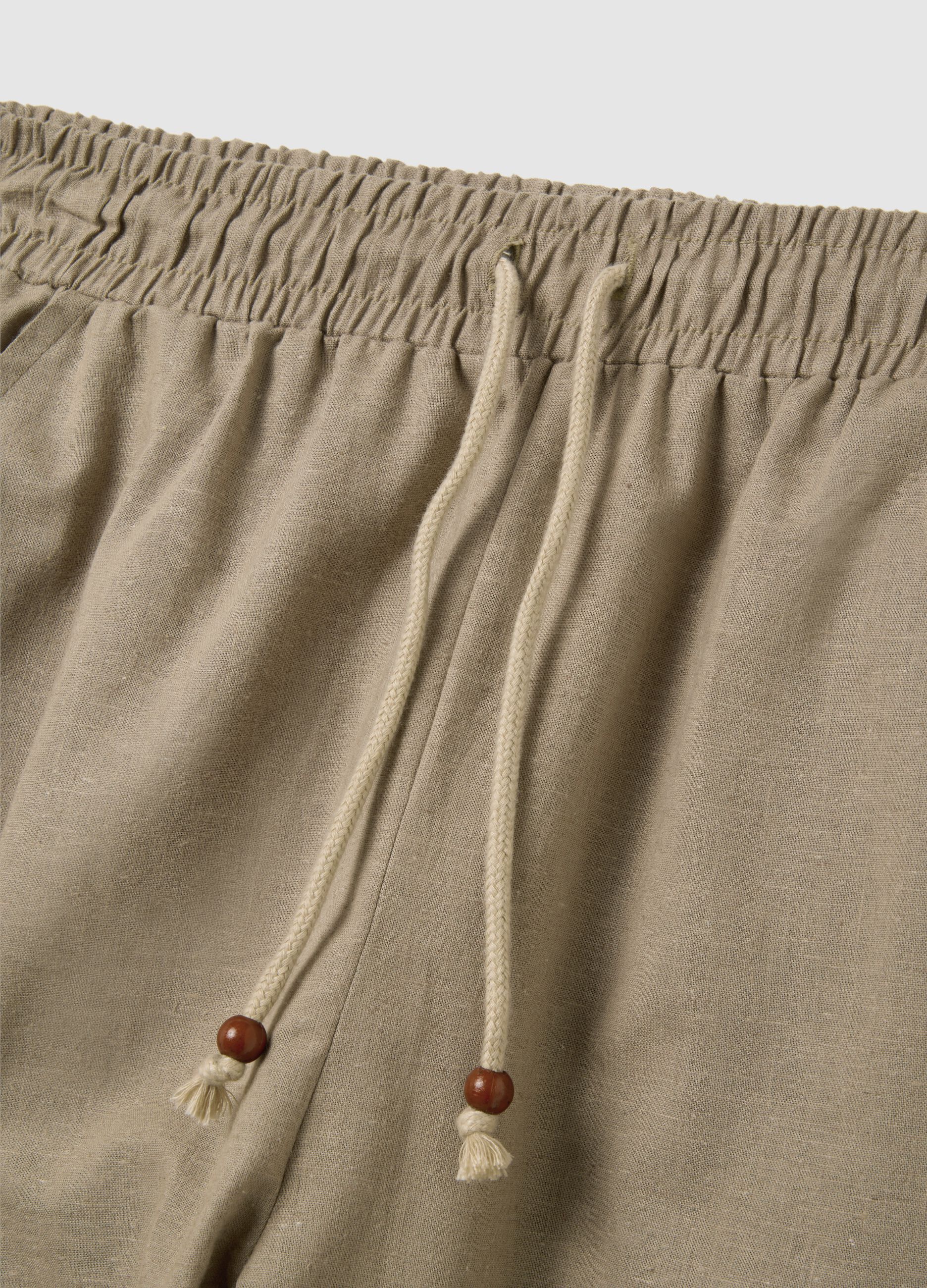 Pantaloni da uomo in misto cotone beige regular fit con coulisse