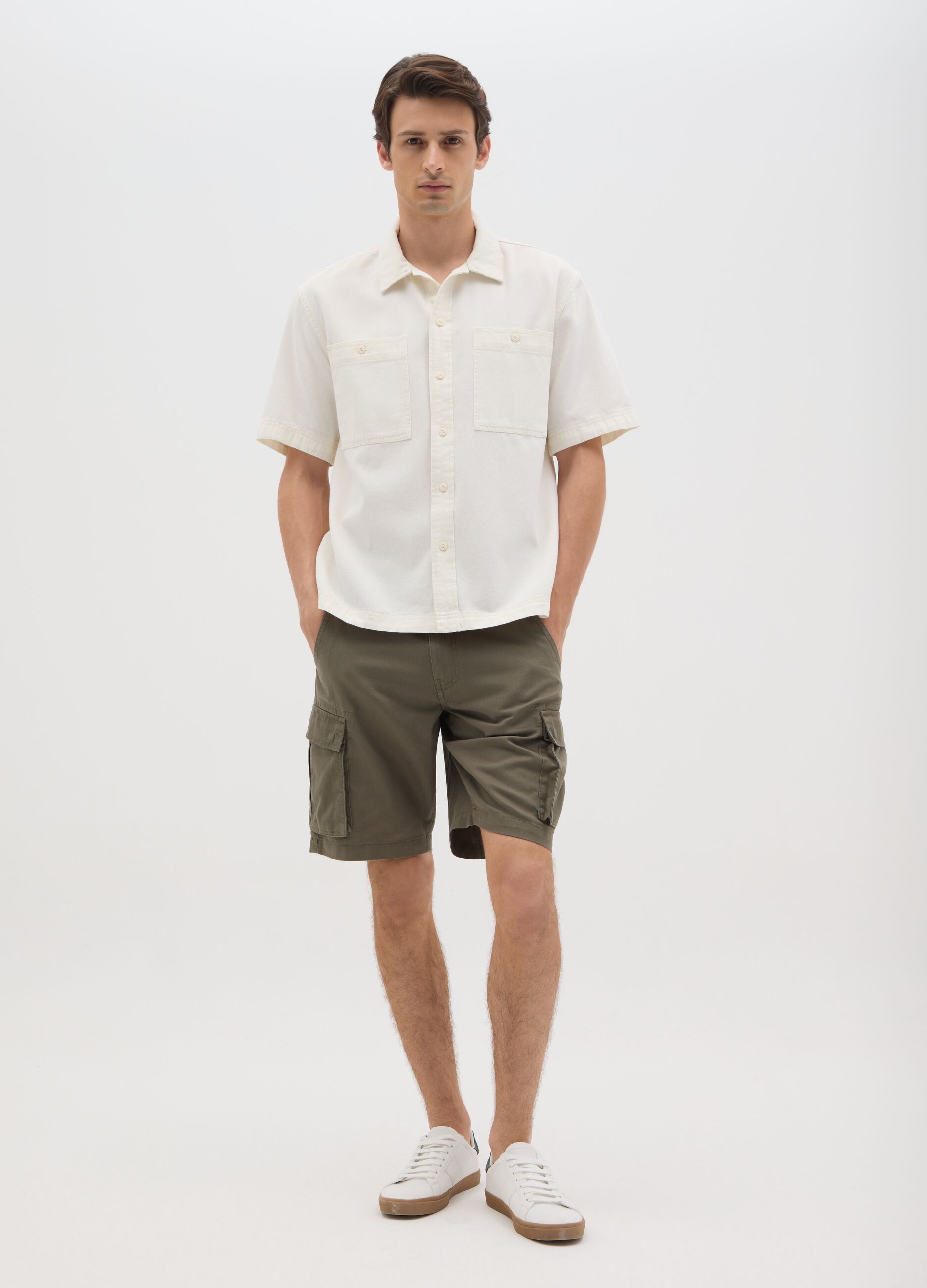 Men's green regular fit cotton Bermuda shorts