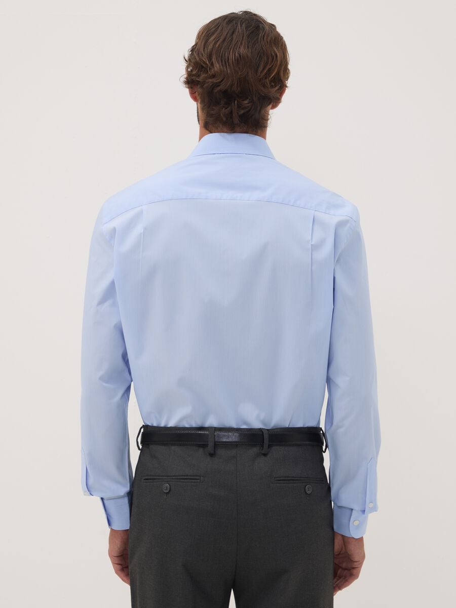 Camicia azzurra in misto lyocell con collo francese easy iron regular fit_3