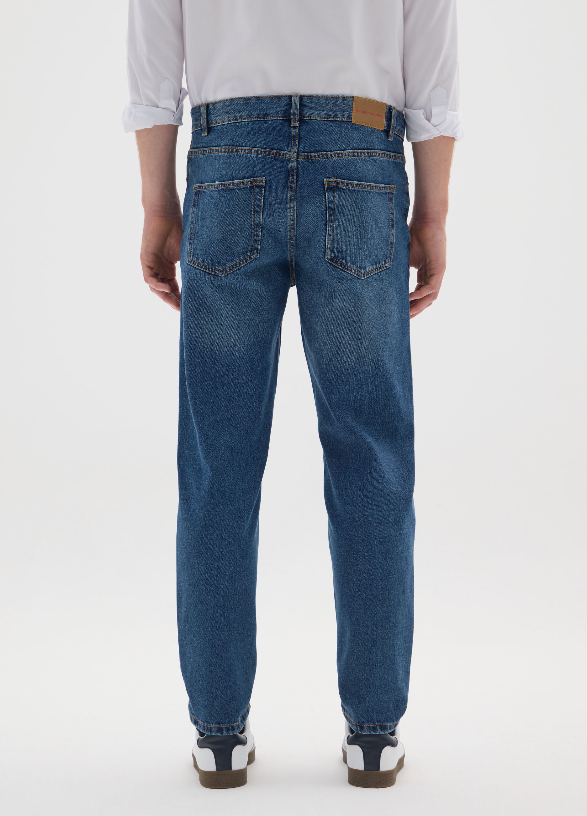 Pure cotton blue relaxed fit jeans