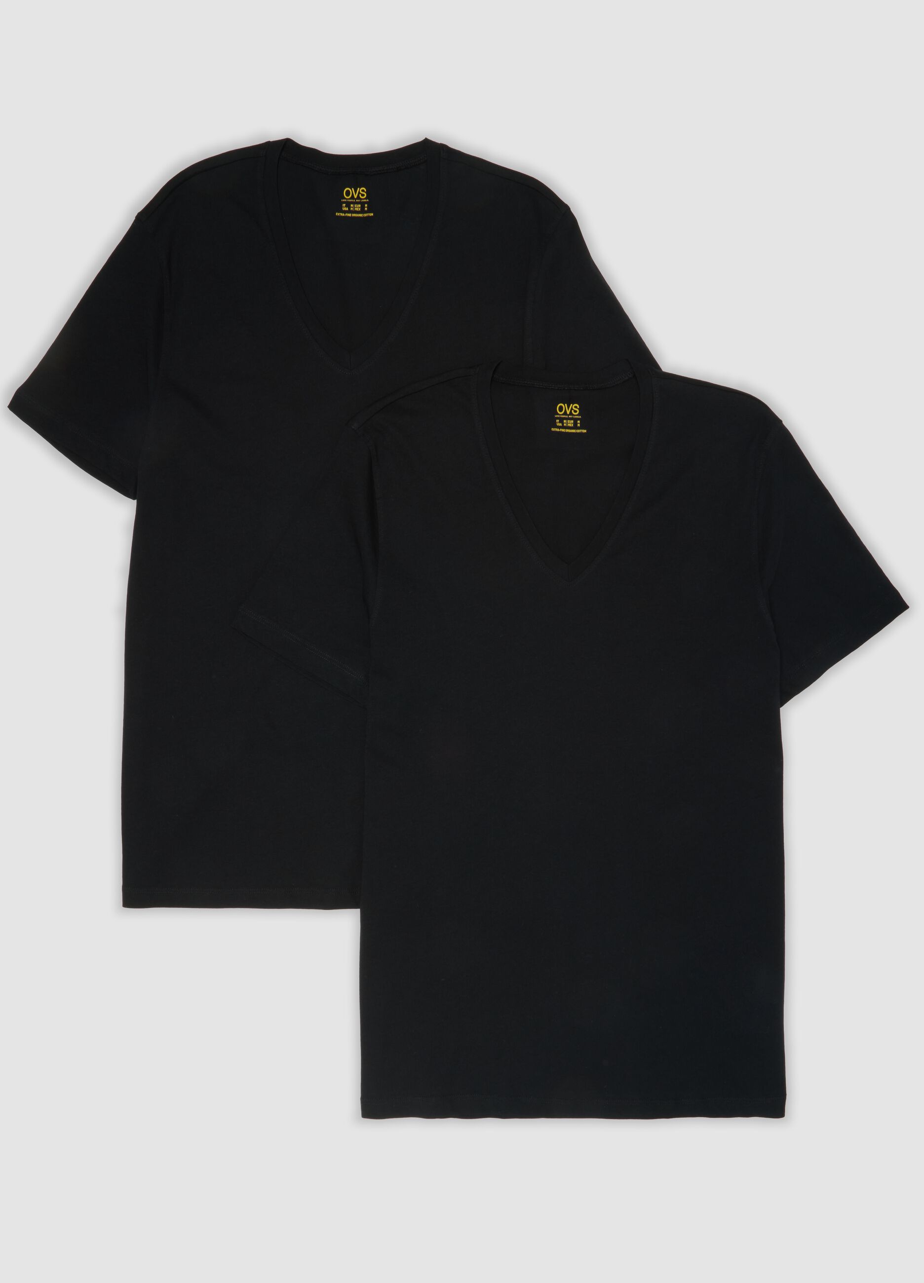 2-pack of black pure extra-fine cotton T-shirts with deep V-neck