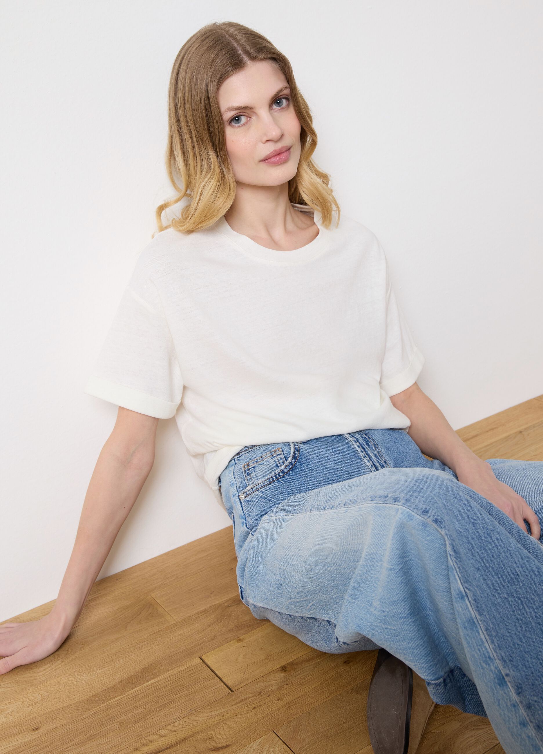 Oversized T-shirt in cotton and linen