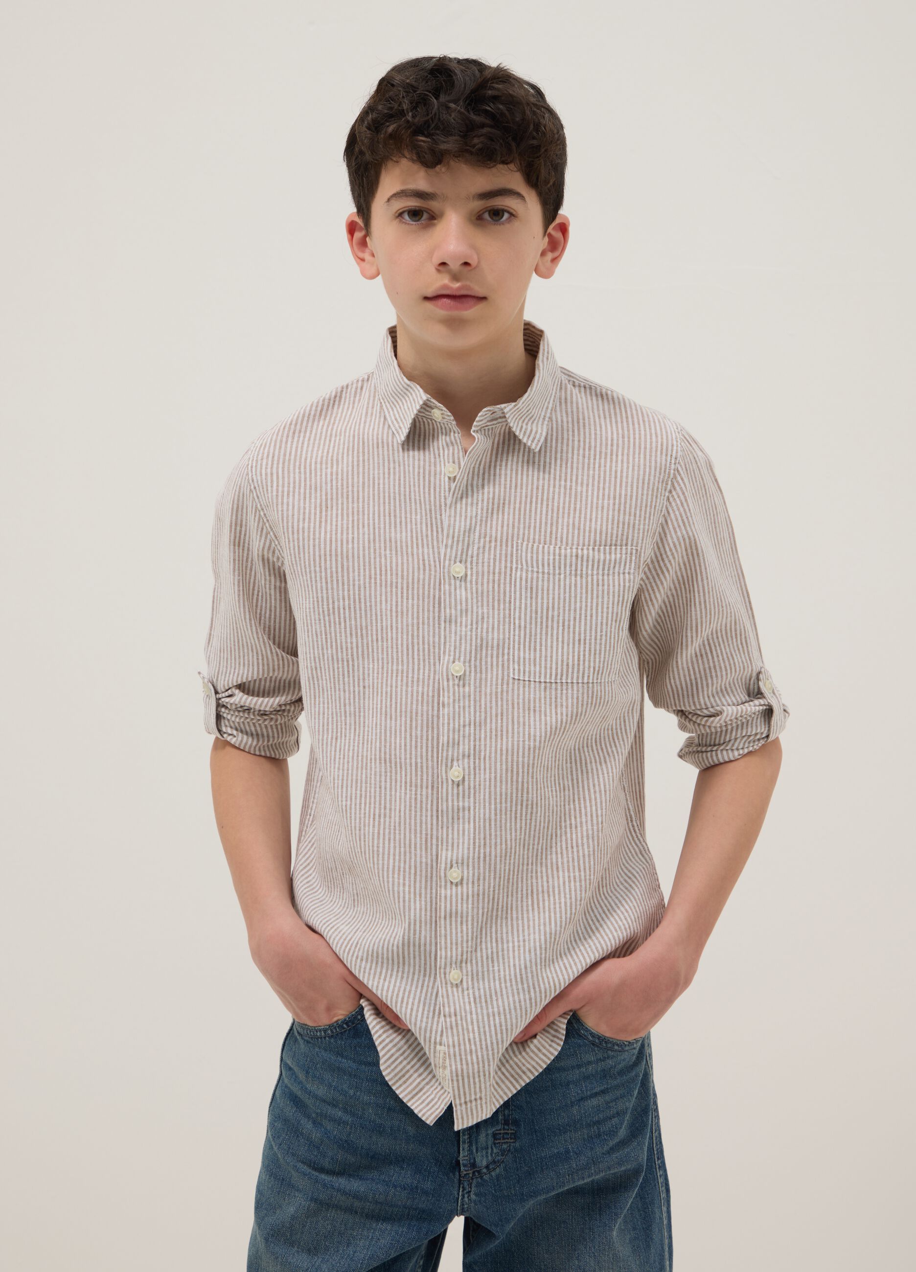 Boy's regular fit multicolour striped linen blend shirt