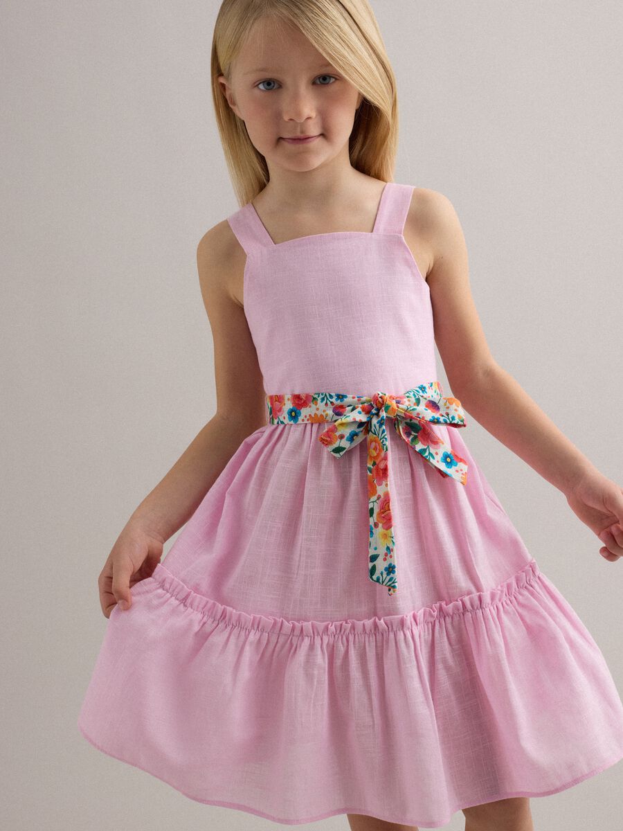 Vestito in puro cotone rosa da bambina regular fit con cintura a fiori_0