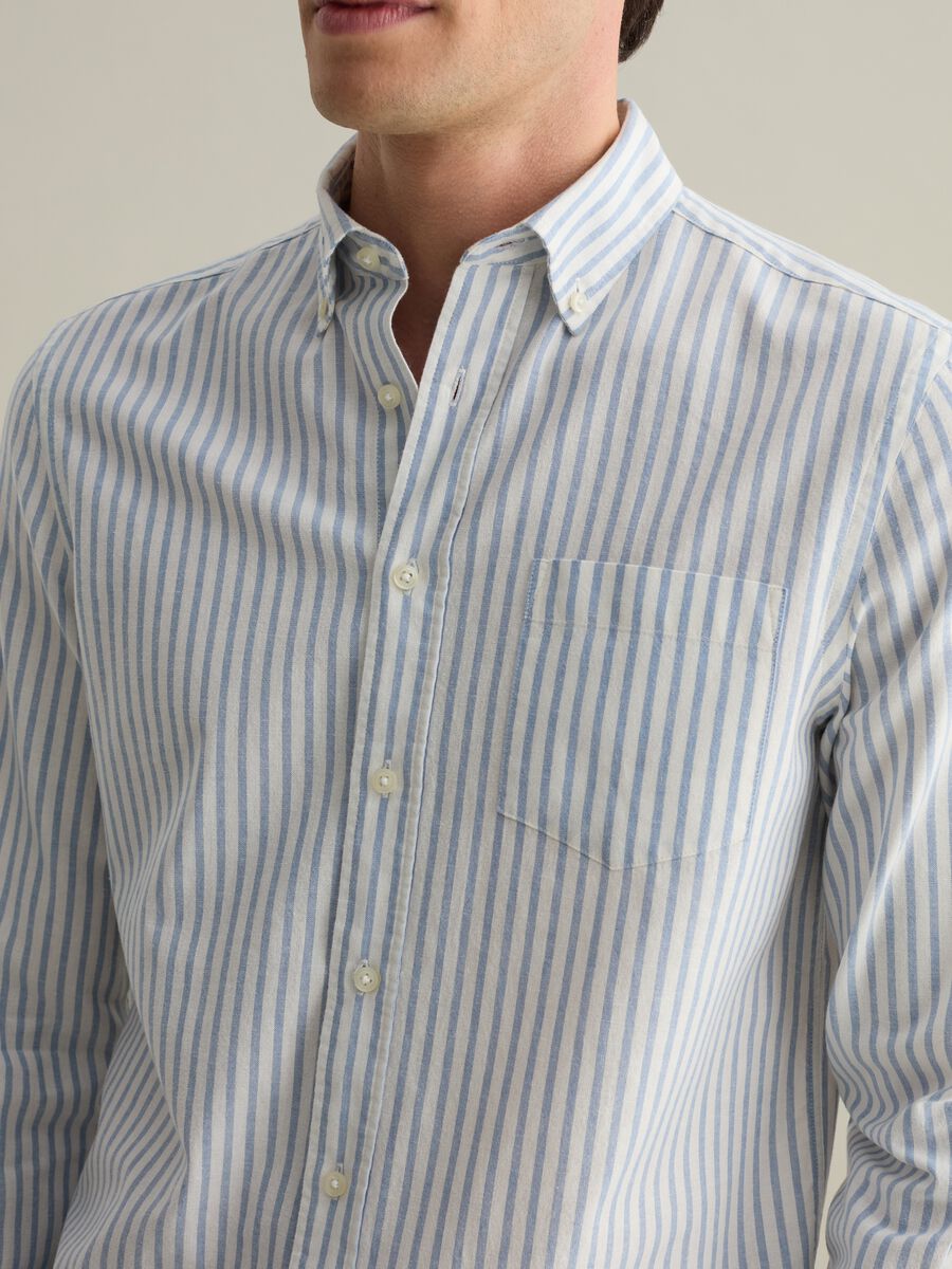 Striped regular-fit shirt in cotton and linen_3