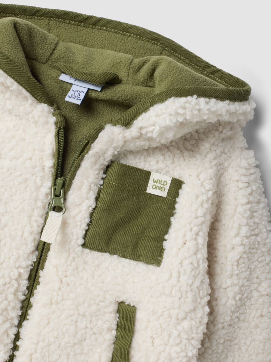 White padded teddy jacket with hood and zip_2