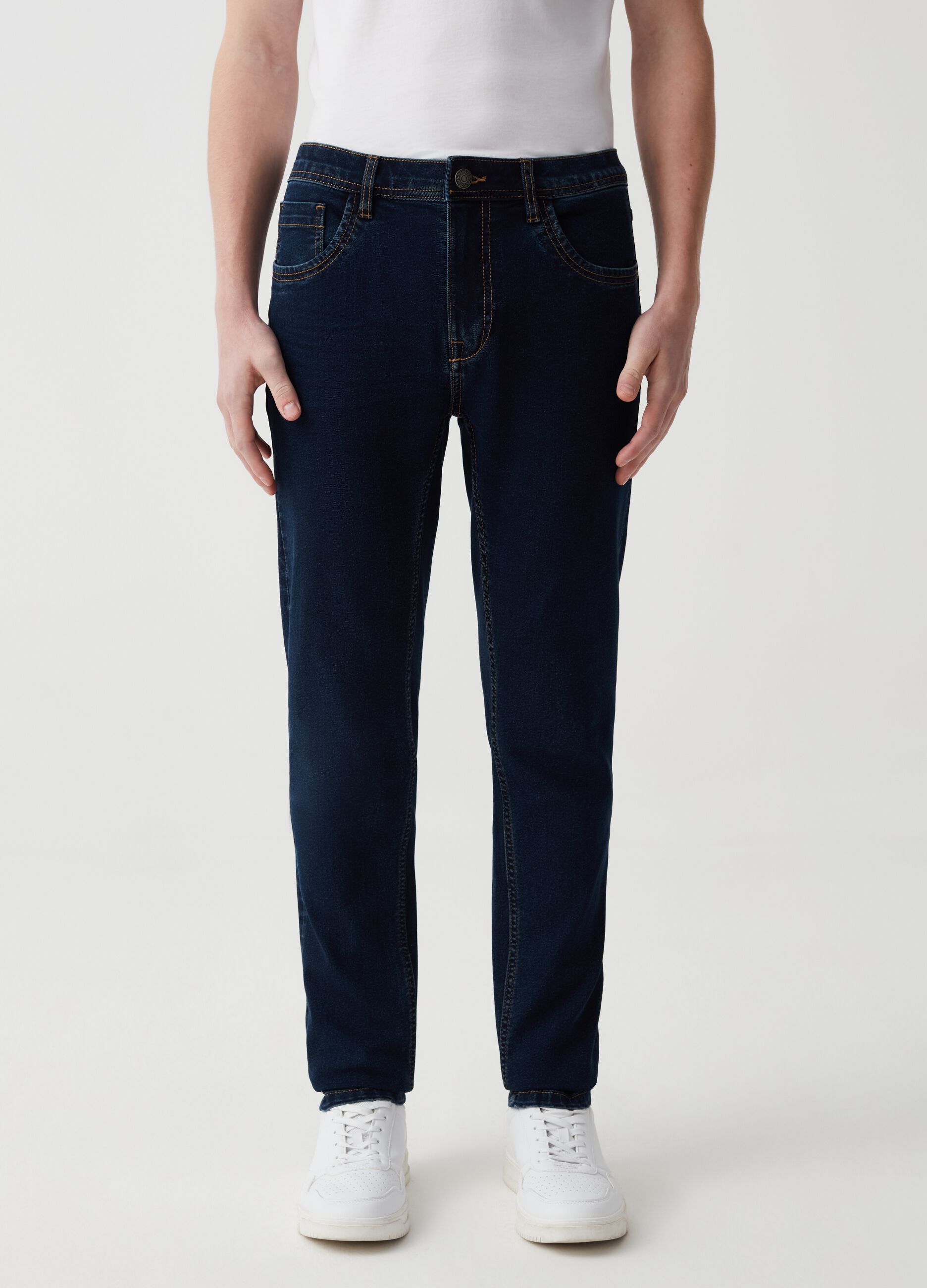 Super-skinny-fit jeans with five pockets