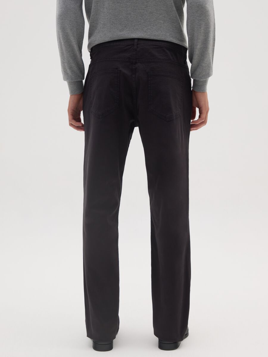 Black regular fit stretch cotton trousers_2