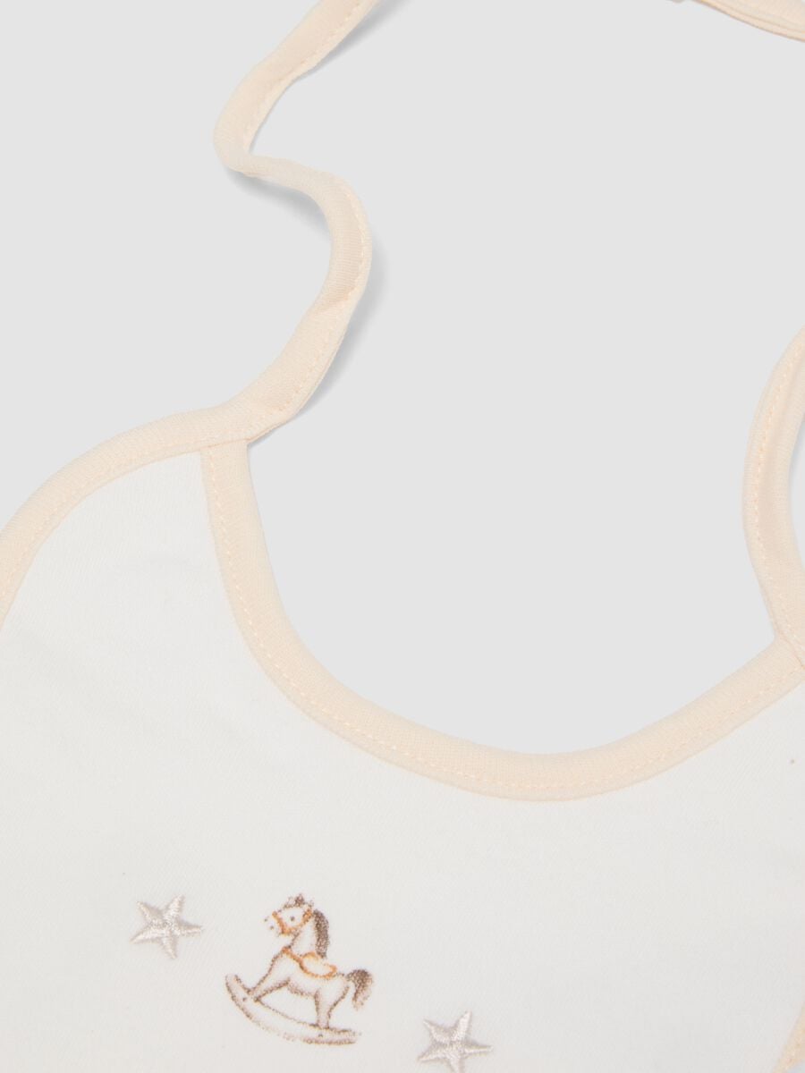 Bipack di bavaglini grigio e rosa in puro cotone organico con stampe per neonato_2