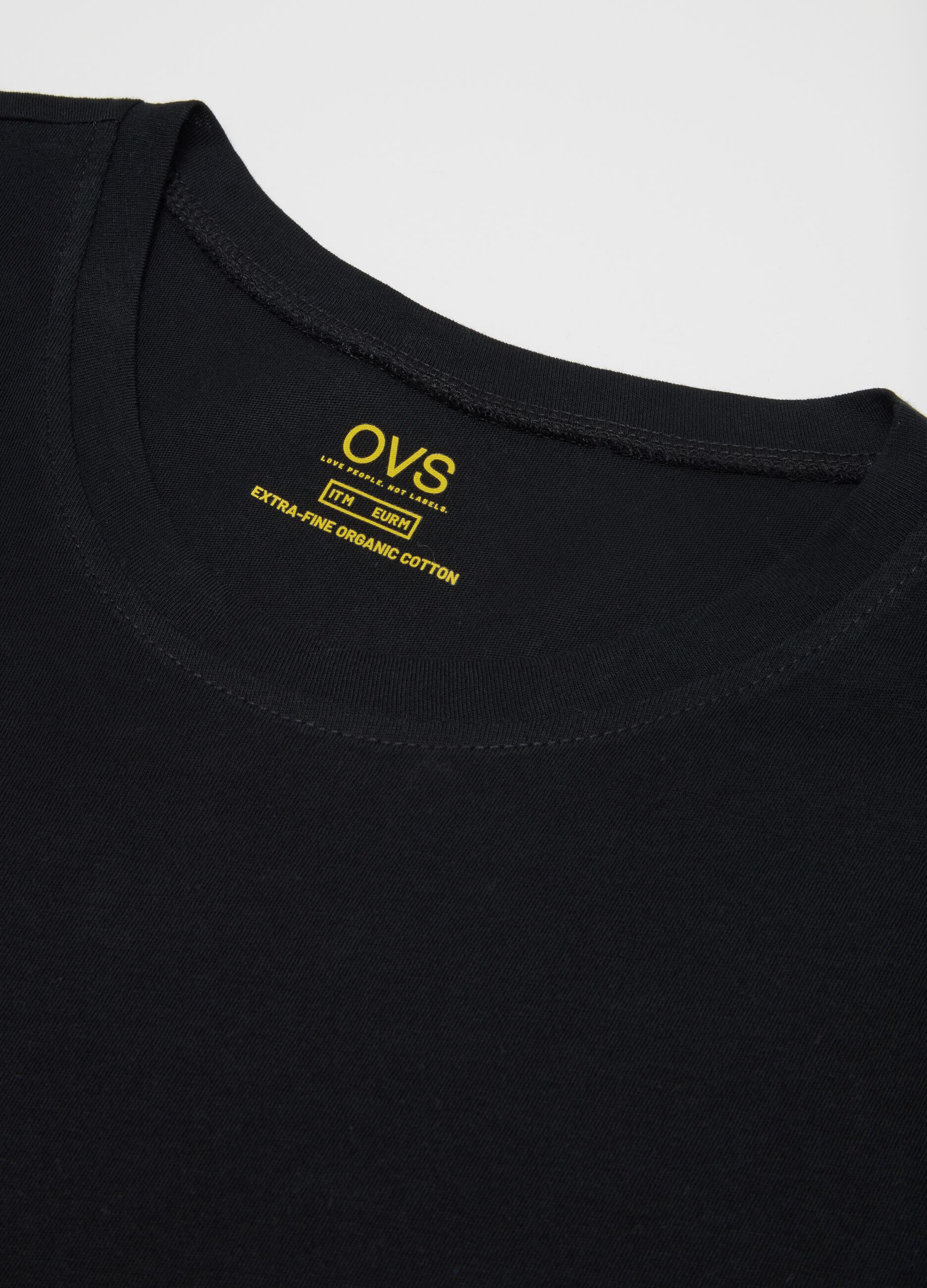 Men's T-shirt in pure black cotton regular fit