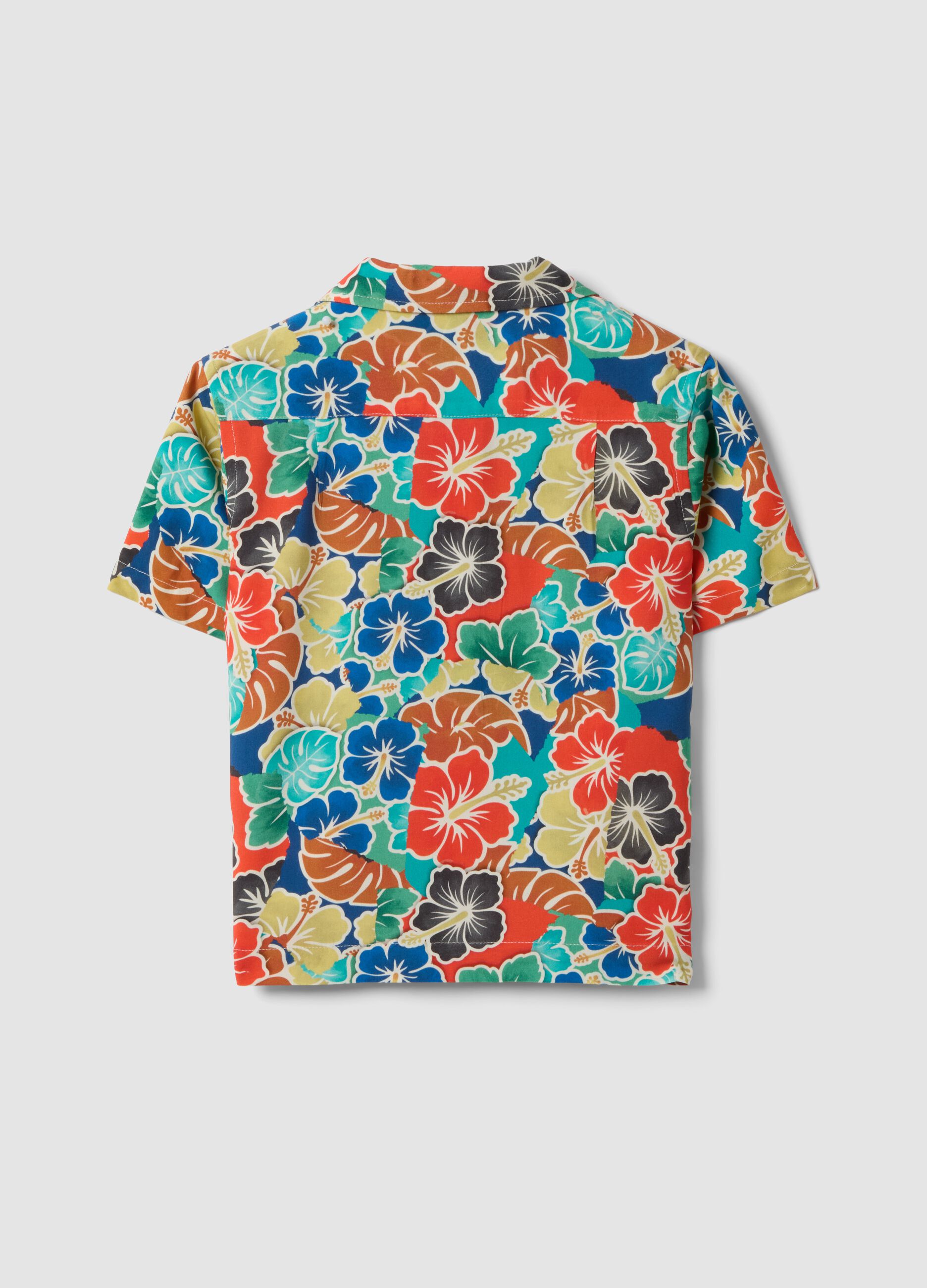 Boys&rsquo; multicolour pure viscose shirt with floral print