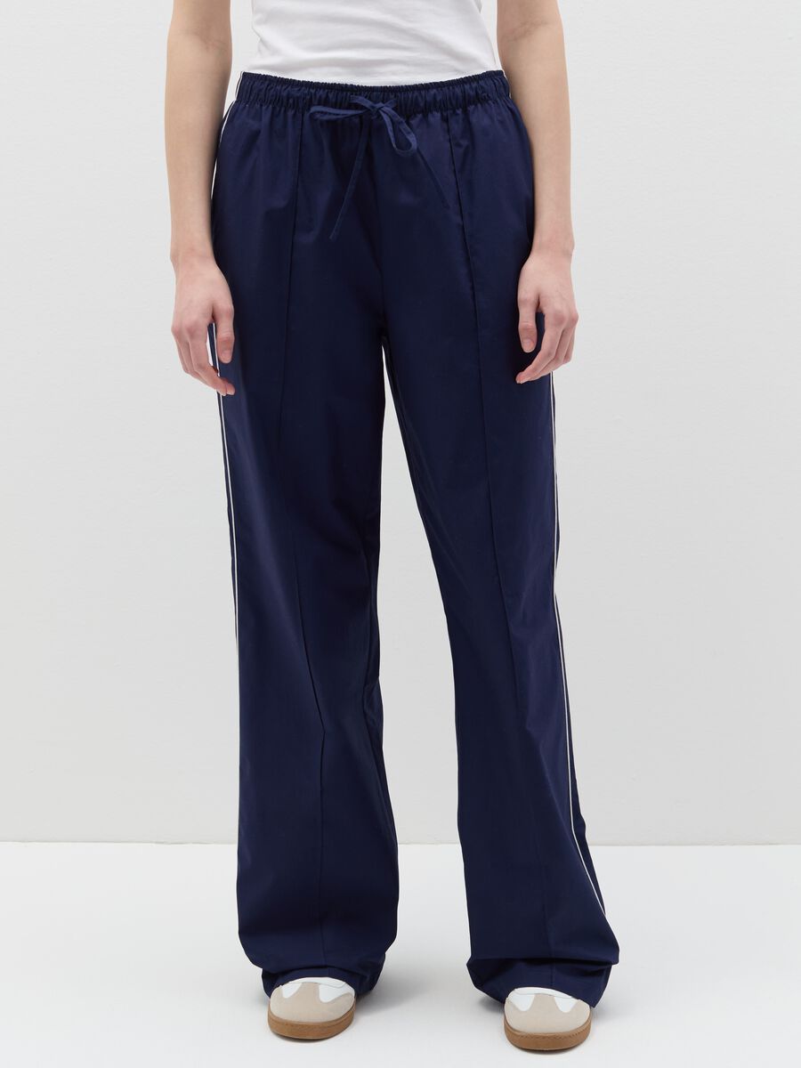 Poplin joggers with contrasting edging_1