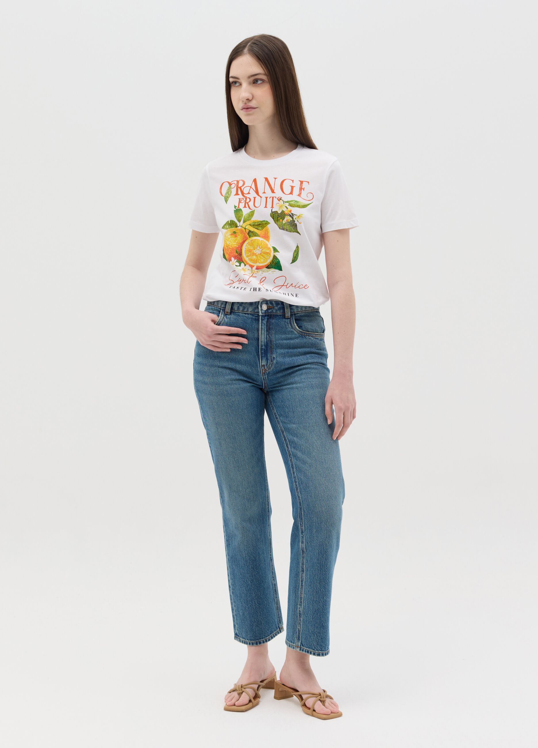 White T-shirt with fruit print