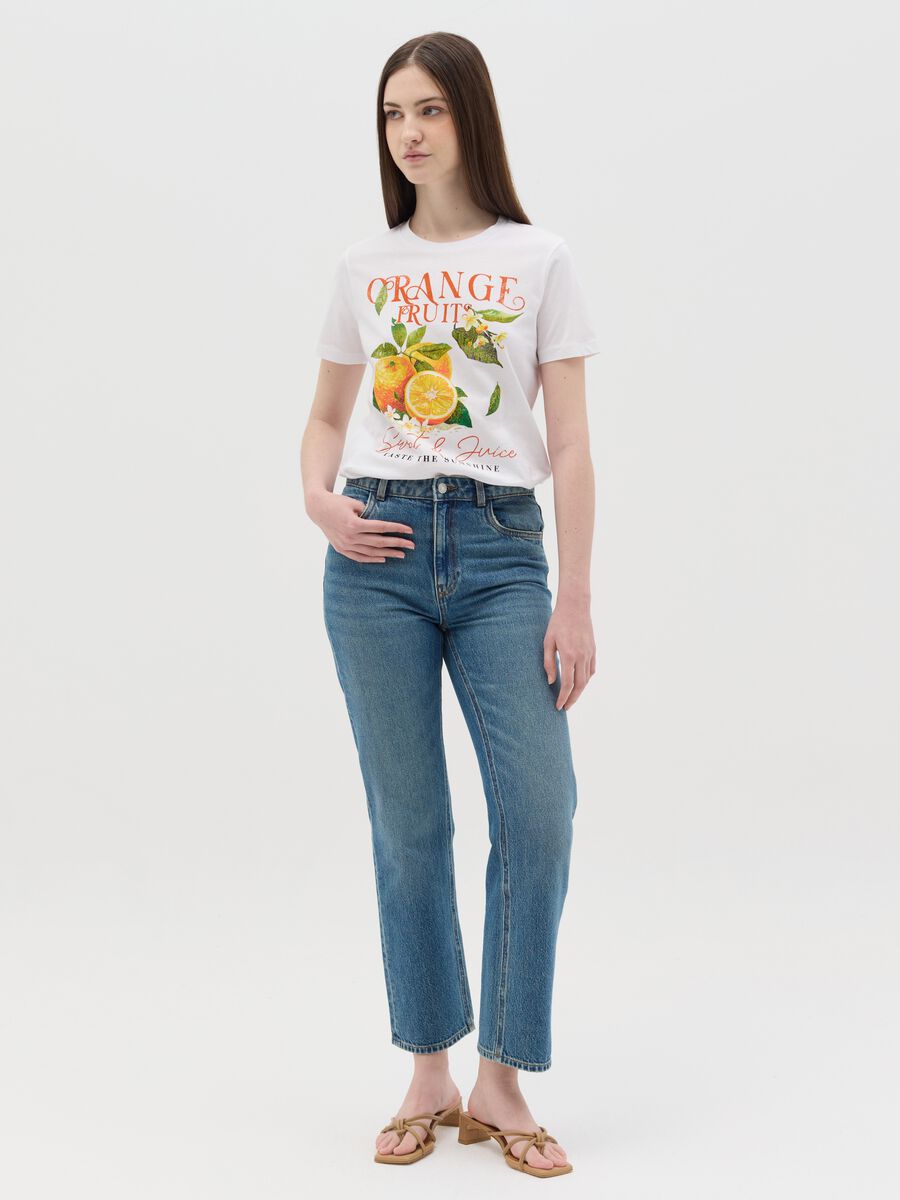 White T-shirt with fruit print_1