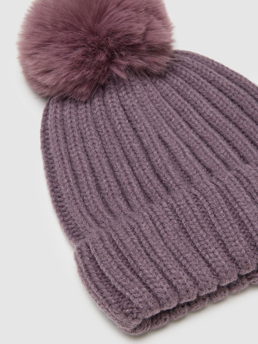 Cappello da bambina viola con pon pon_1