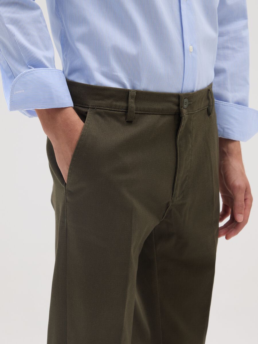 Pantaloni chino verdi regular fit_3