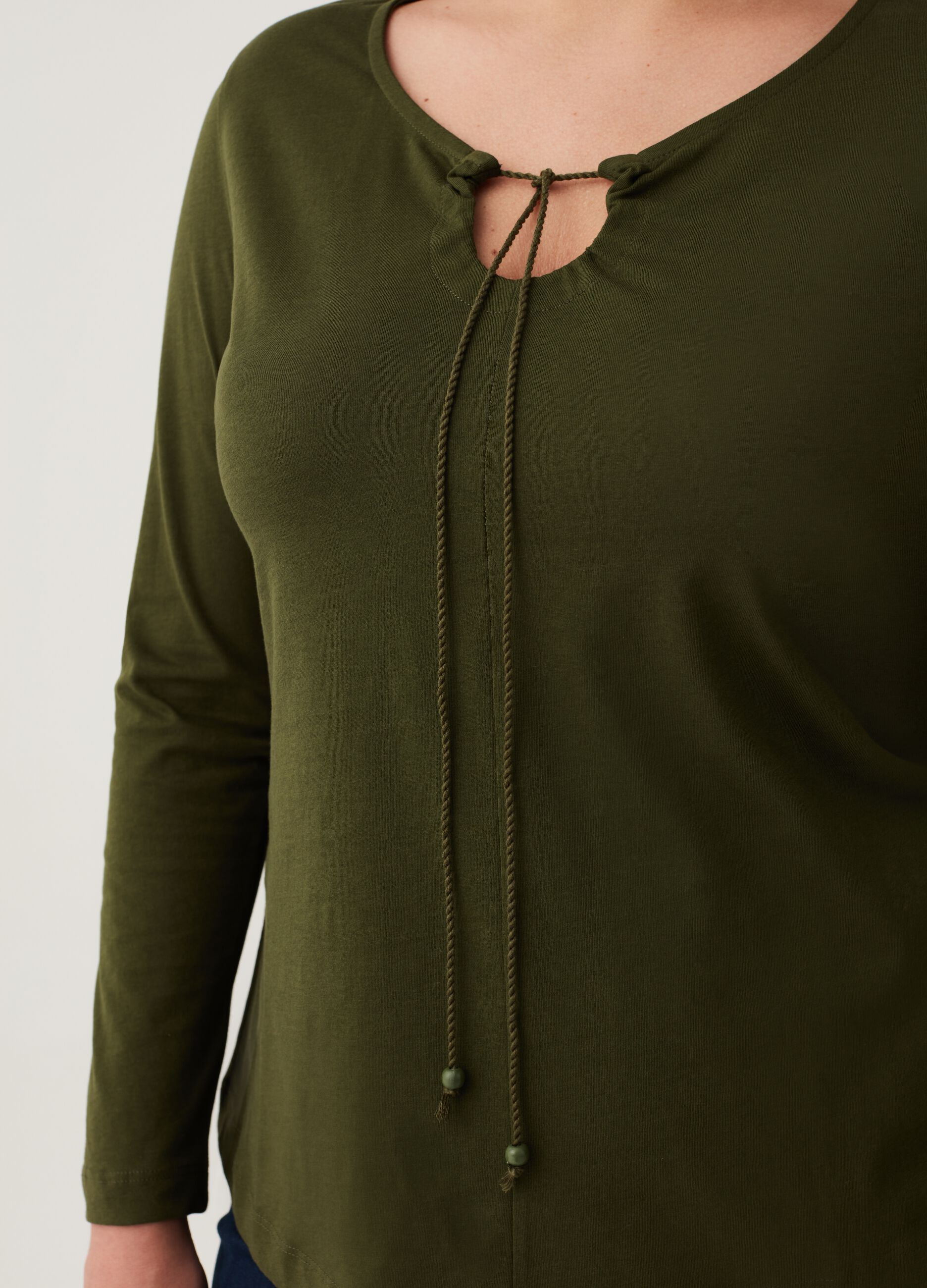 T-shirt a maniche lunghe con laccetto Curvy_3