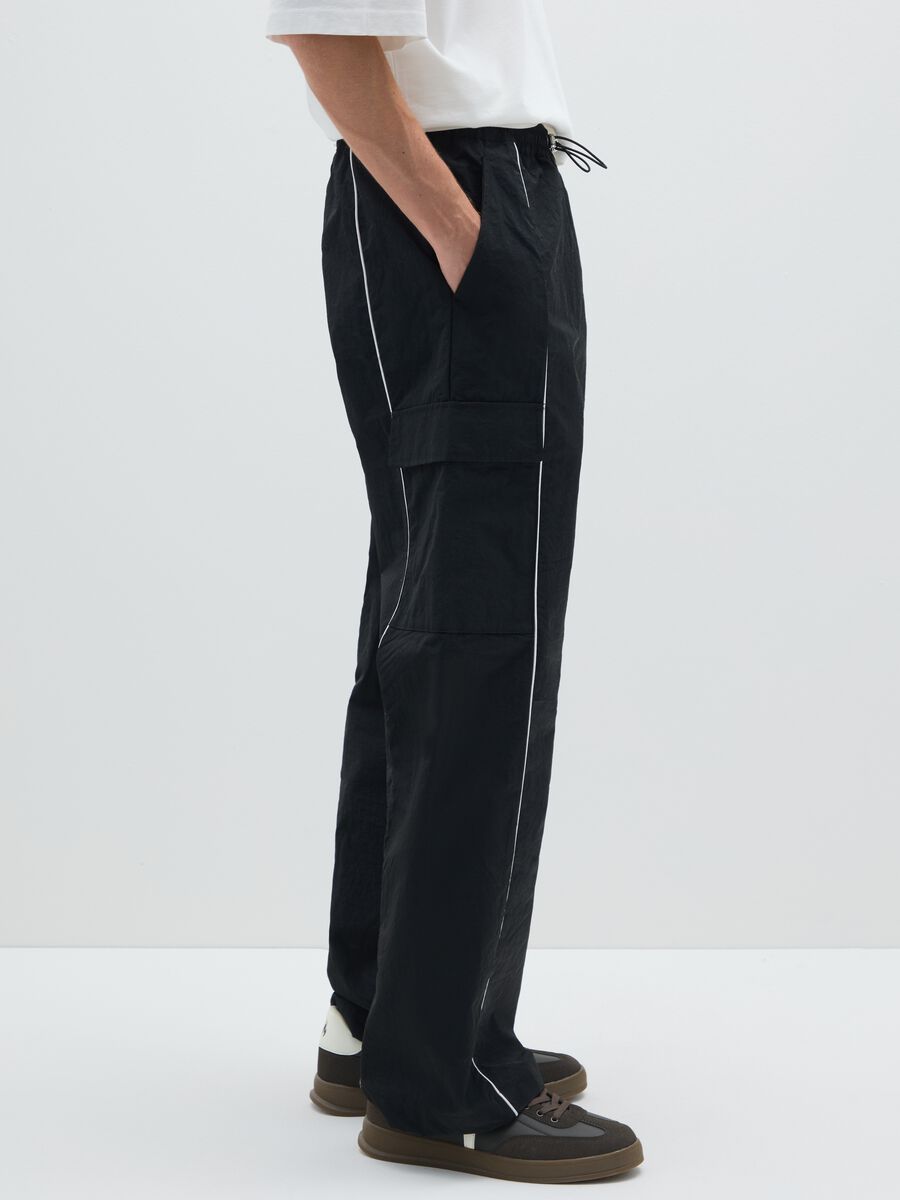 Pantaloni neri regular fit_3