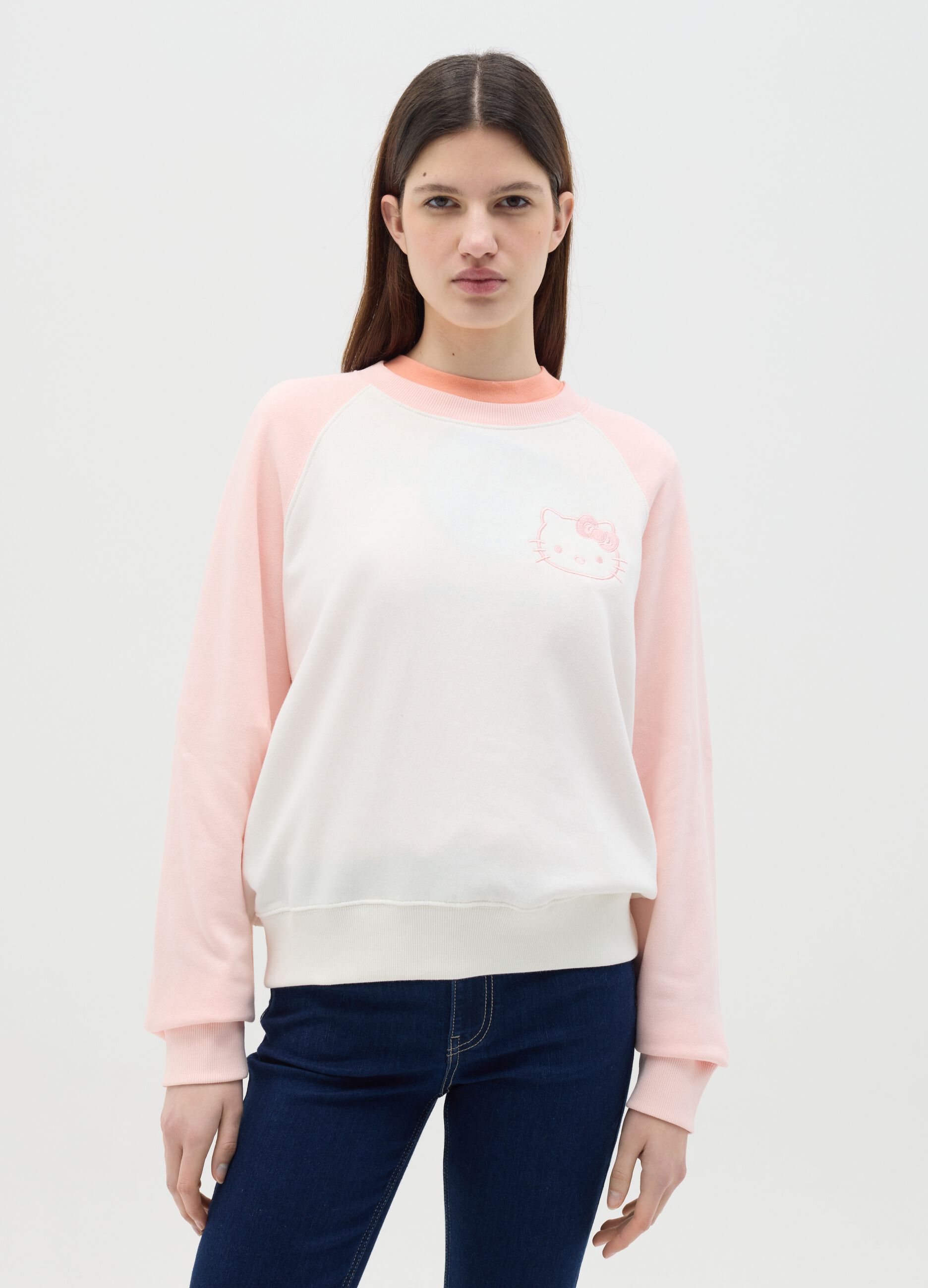White and pink sweatshirt in French terry with Hello Kitty embroidery