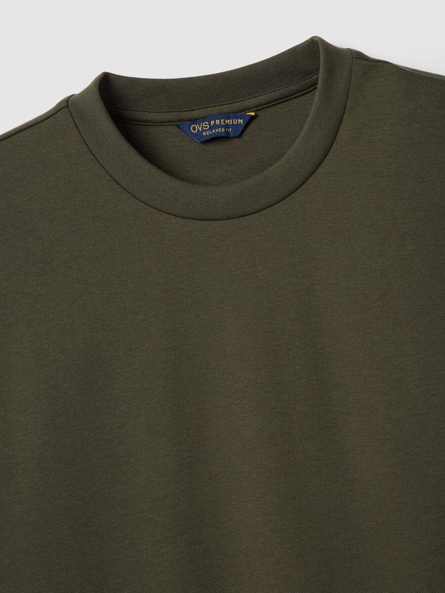 T-shirt girocollo in puro cotone verde regular fit_5