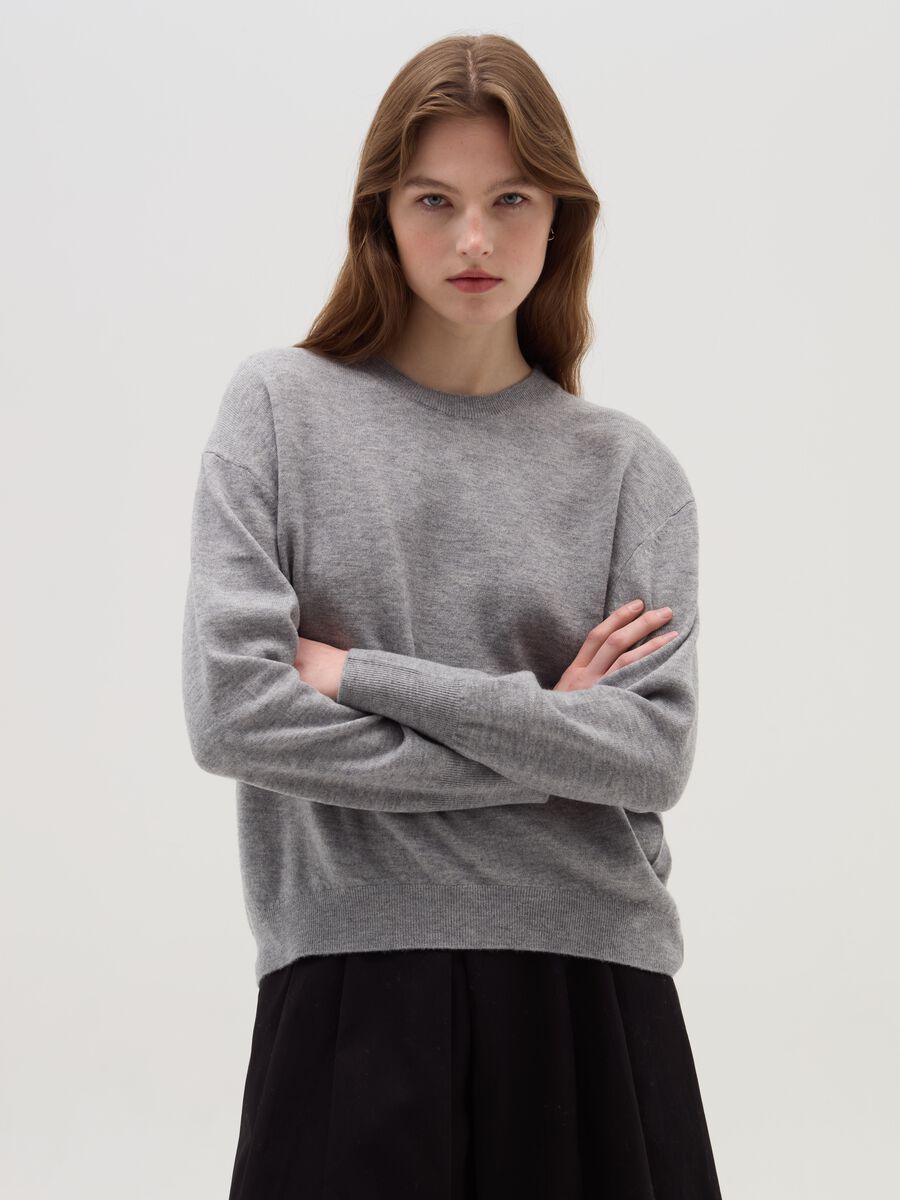 Wool pullover with round neck_0